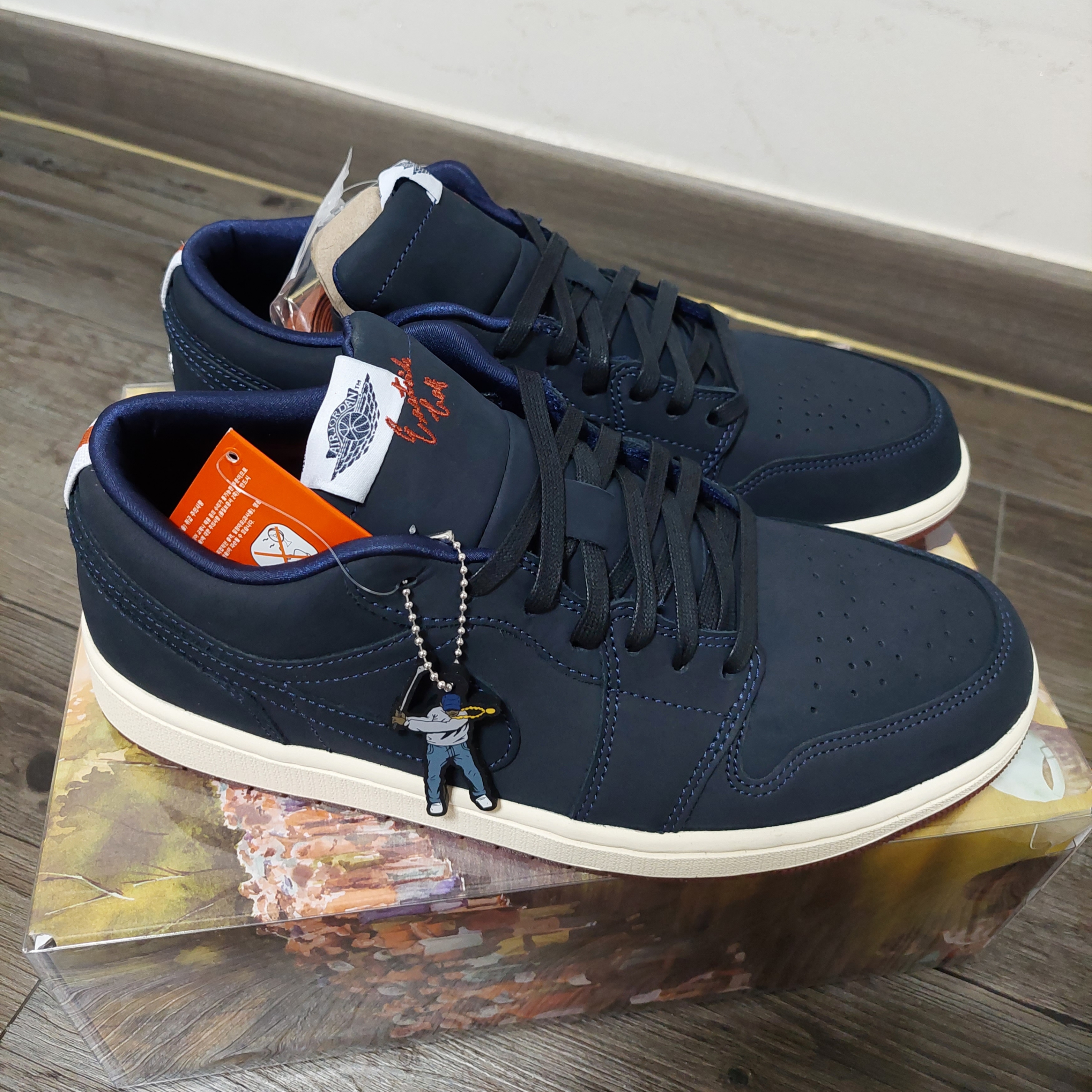 Jordan 1 x Eastside Golf Low Midnight Navy 착용 스타일 - 2