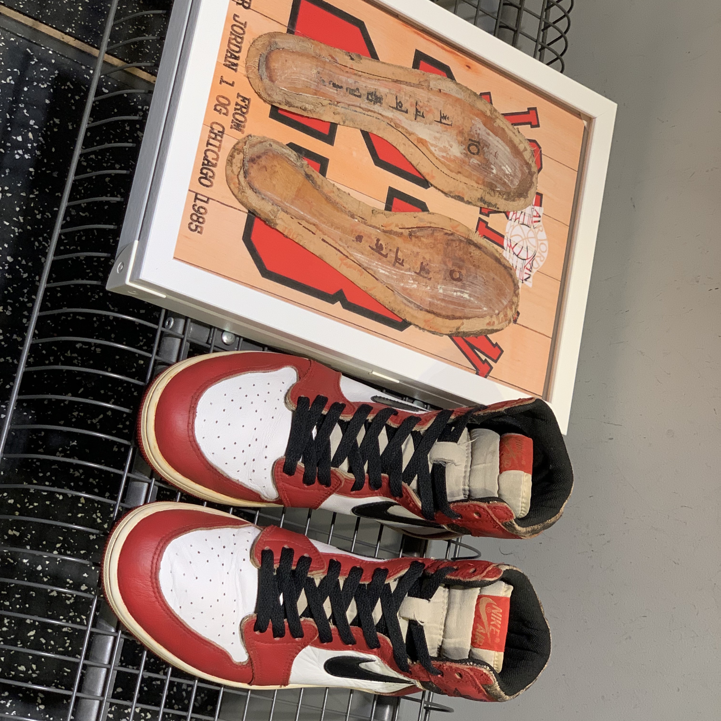 Jordan 1 OG Chicago 1985 착용 스타일 - 5