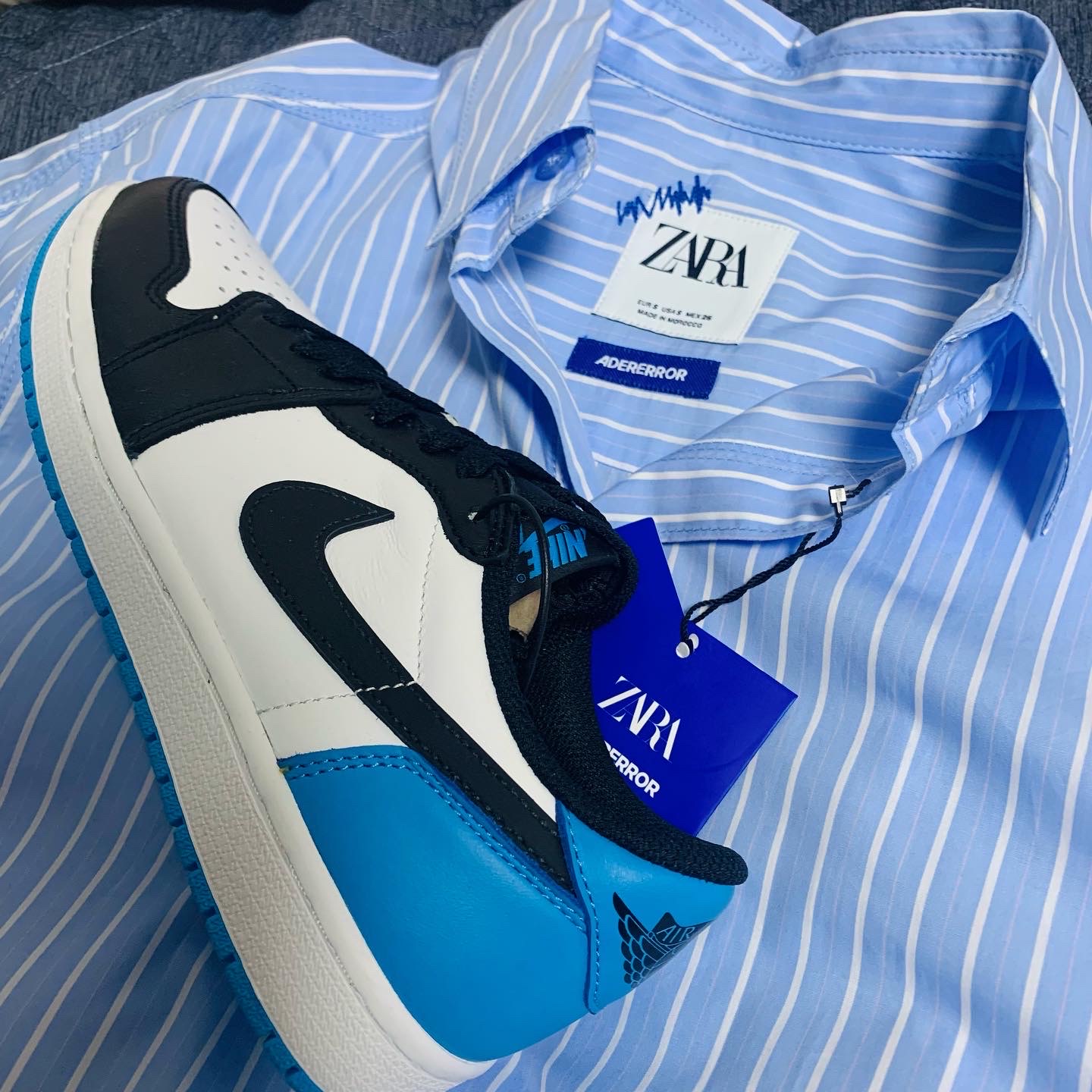 Jordan 1 Retro Low OG Black and Dark Powder Blue, Zara x Ader Error Striped Poplin Shirt Stripe 착용 스타일