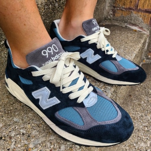New Balance 990v2 Made in USA Navy Castlerock 착용 스타일