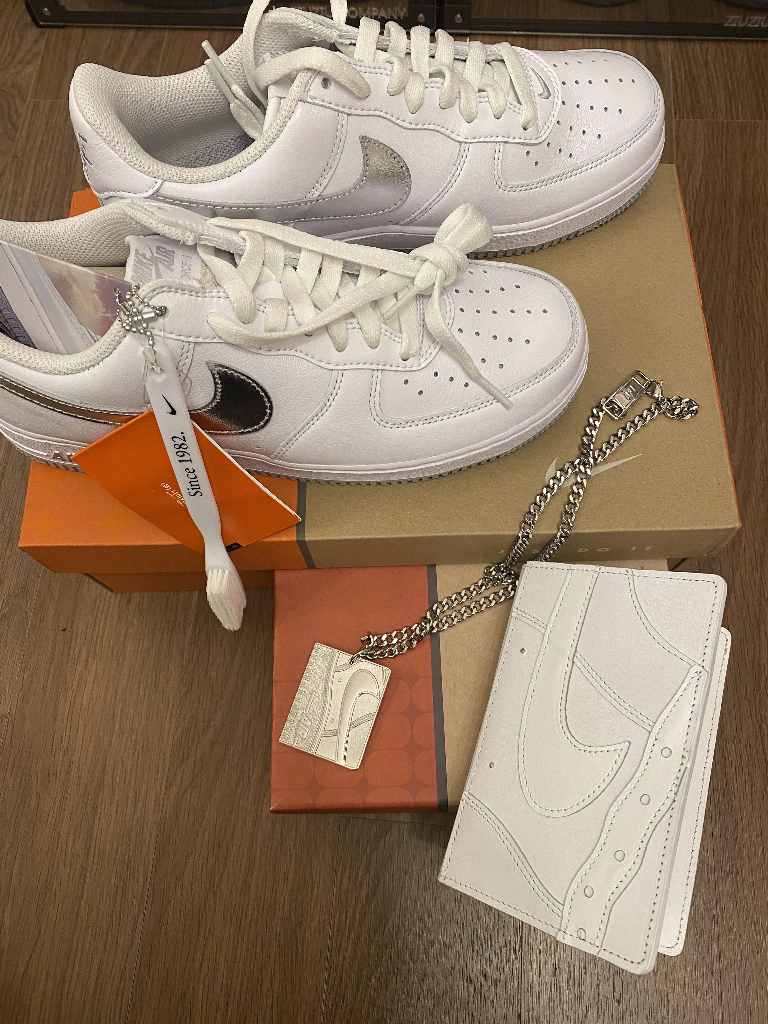 Supreme Swirl Fleece Camp Cap Grey - 22FW, Nike x Off-White Dunk Low The 50 - Lot 18 착용 스타일 - 2