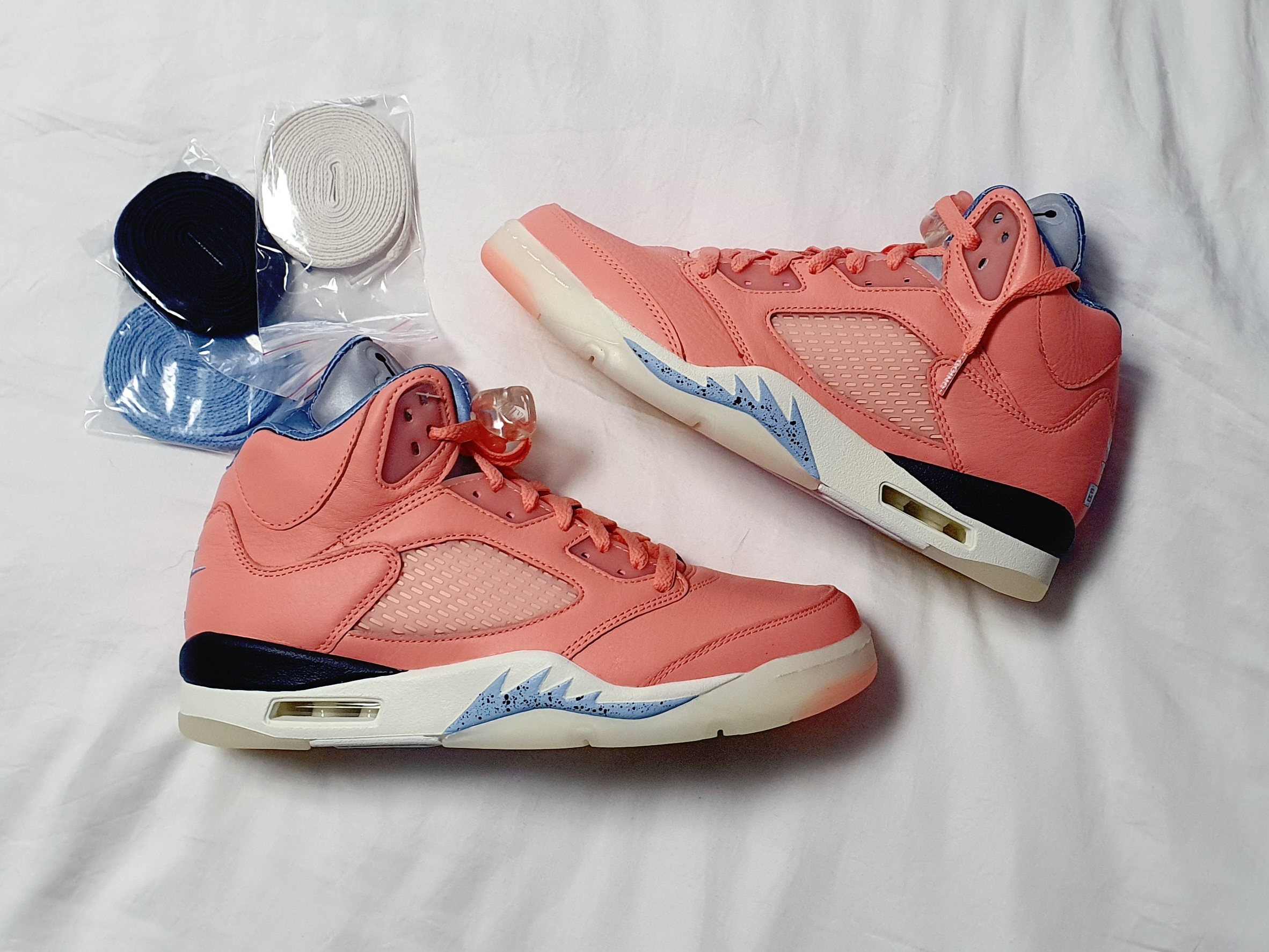 Jordan 5 x DJ Khaled Retro SP Crimsson Bliss 착용 스타일 - 1