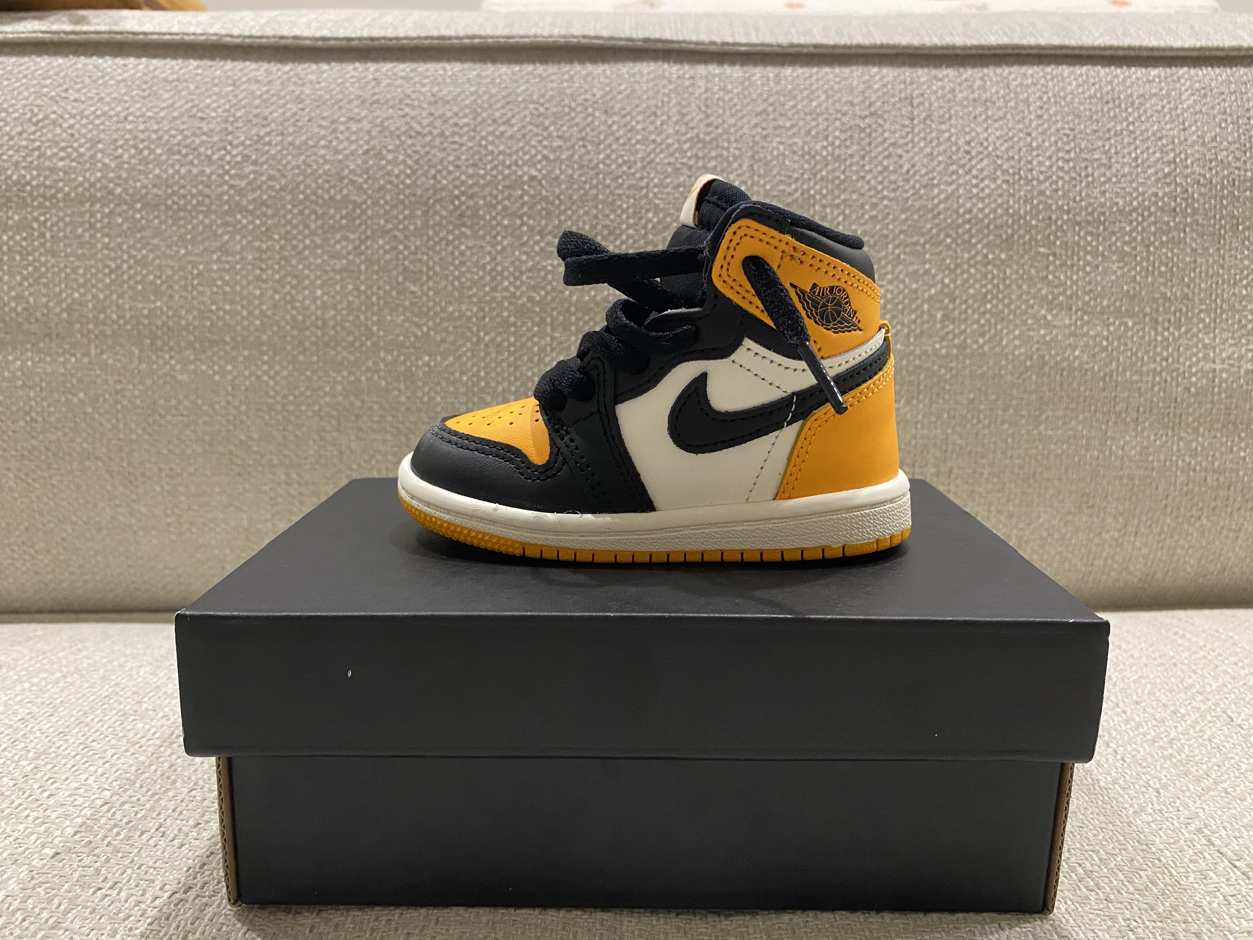 (TD) Jordan 1 Retro High OG Taxi 착용 스타일