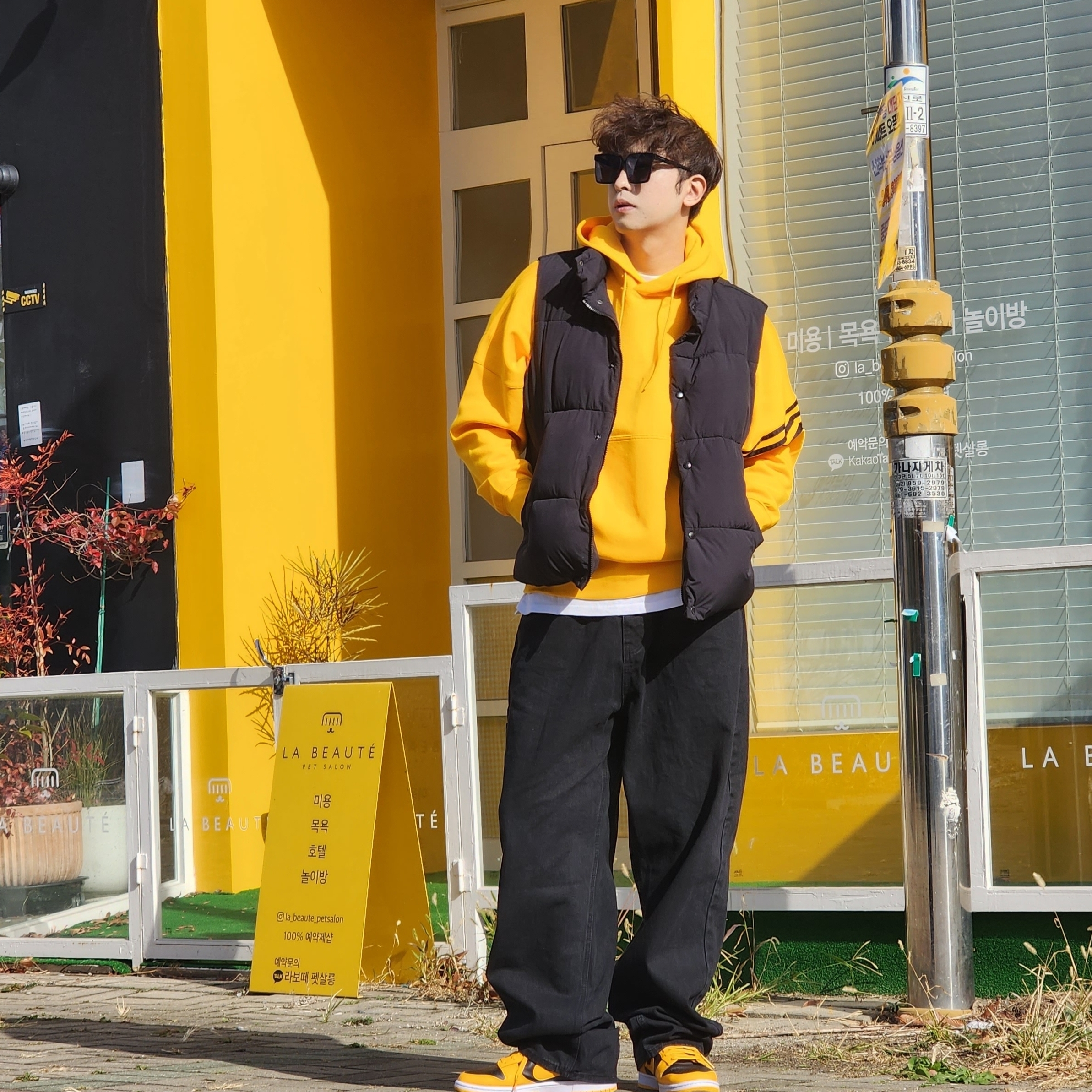 Nike Dunk Low Retro Championship Goldenrod 착용 스타일 - 5