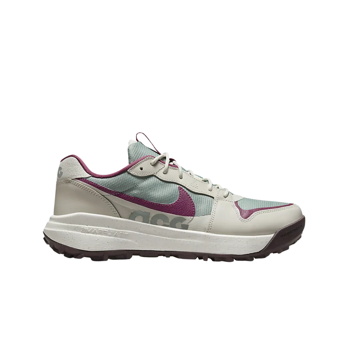 나이키 ACG 로우케이트 미카 그린 라이트 본(Nike ACG Lowcate Mica Green Light Bone)