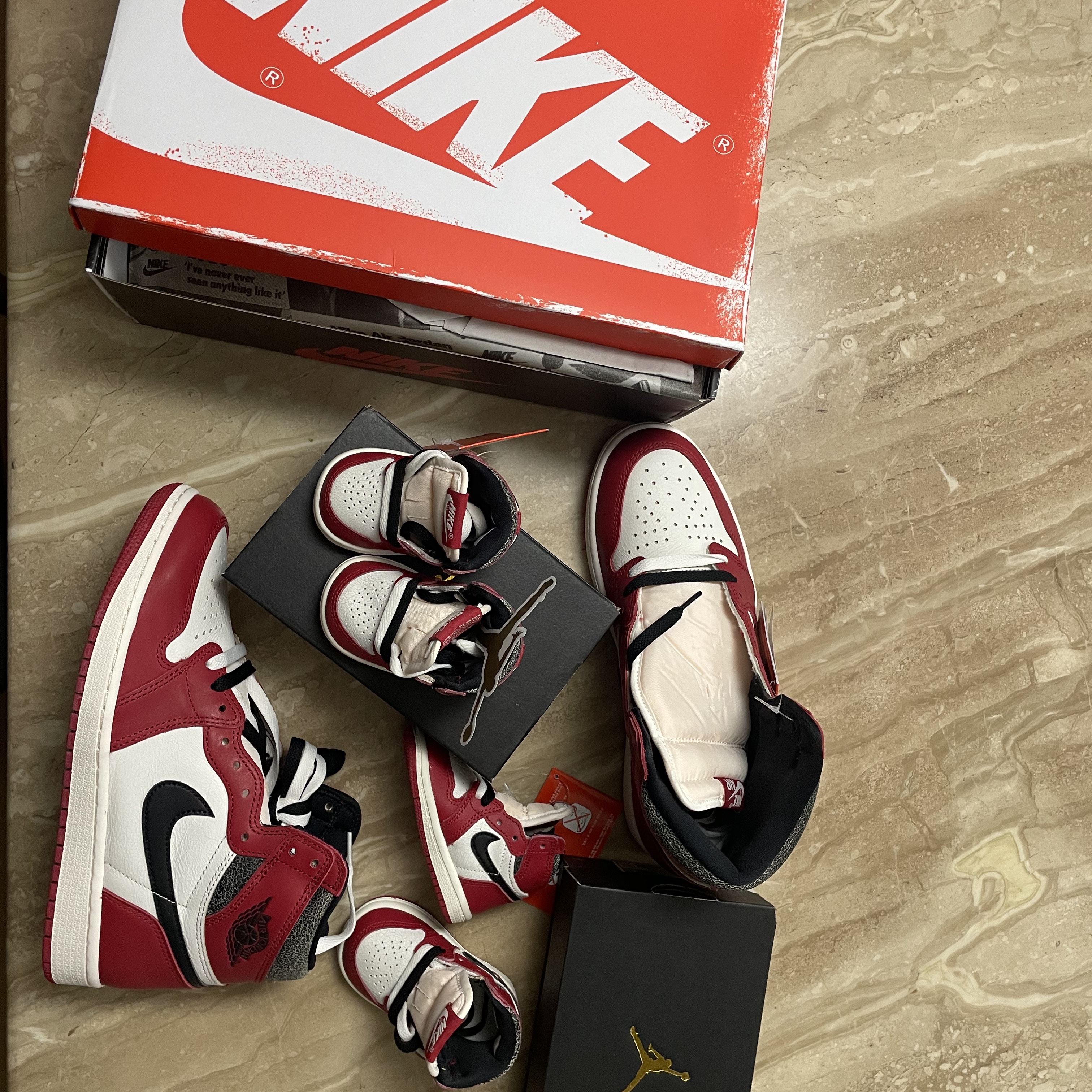 (TD) Jordan 1 Retro High OG Chicago 2022, Jordan 1 Retro High OG Chicago 2022 착용 스타일 - 2