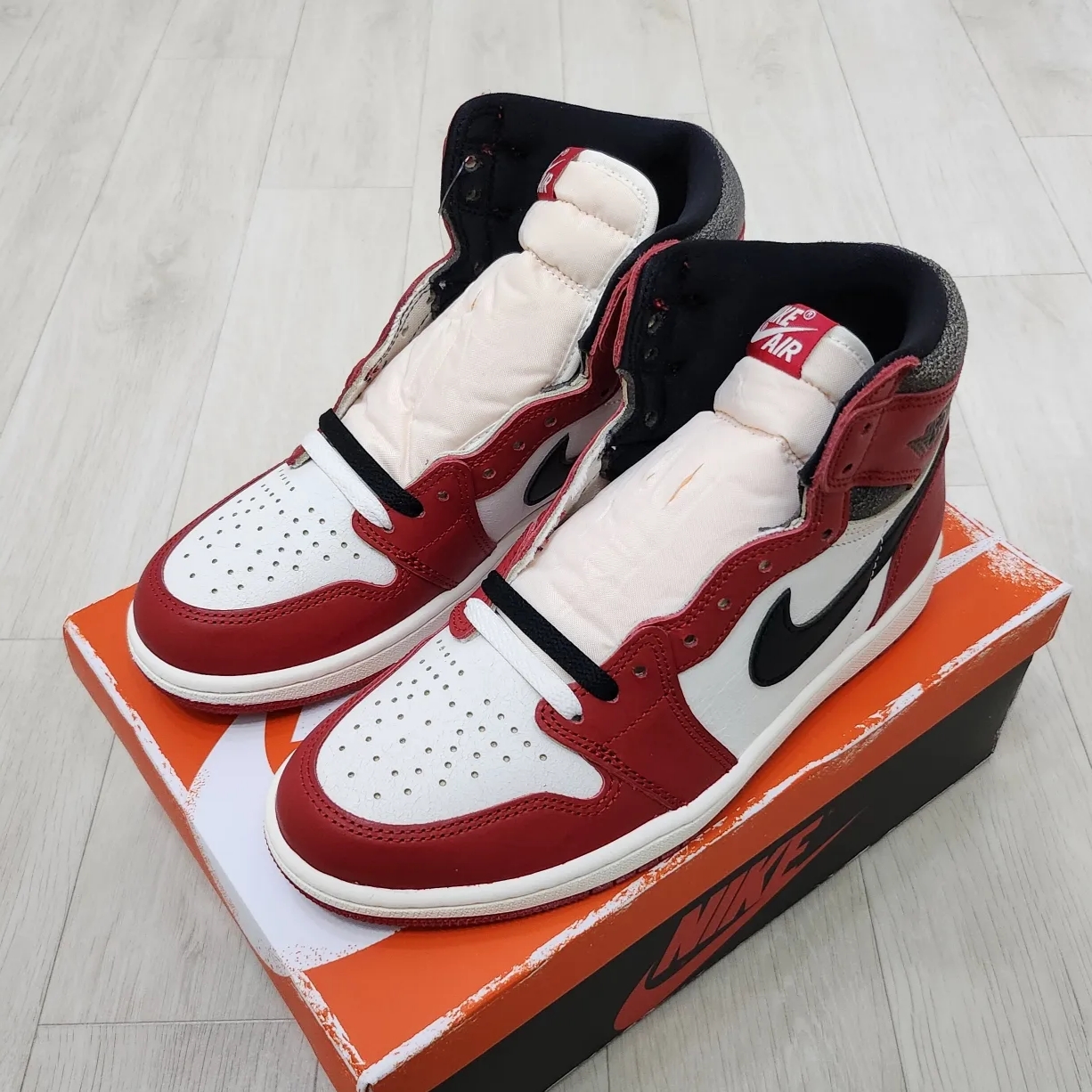 Jordan 1 Retro High OG Chicago 2022, (GS) Jordan 1 Retro High OG Chicago 2022 착용 스타일 - 2