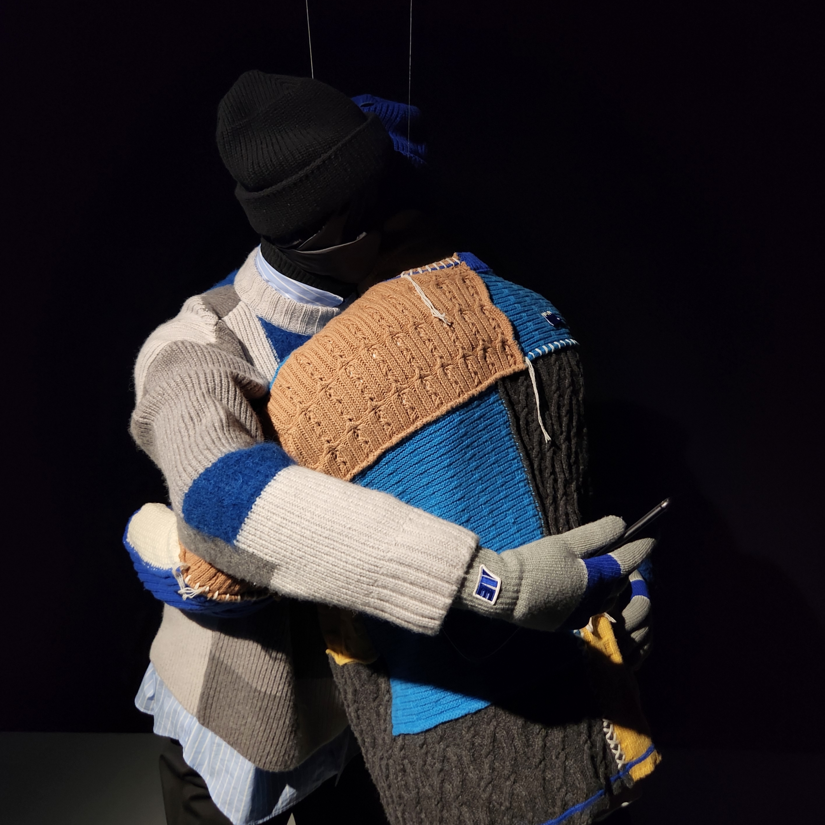 Ader Error x Zara Stitch Split Suede Crossbody Bag Ochre, Zara x Ader Error Patchwork Oversize Knit Sweater Multicolor 착용 스타일 - 2