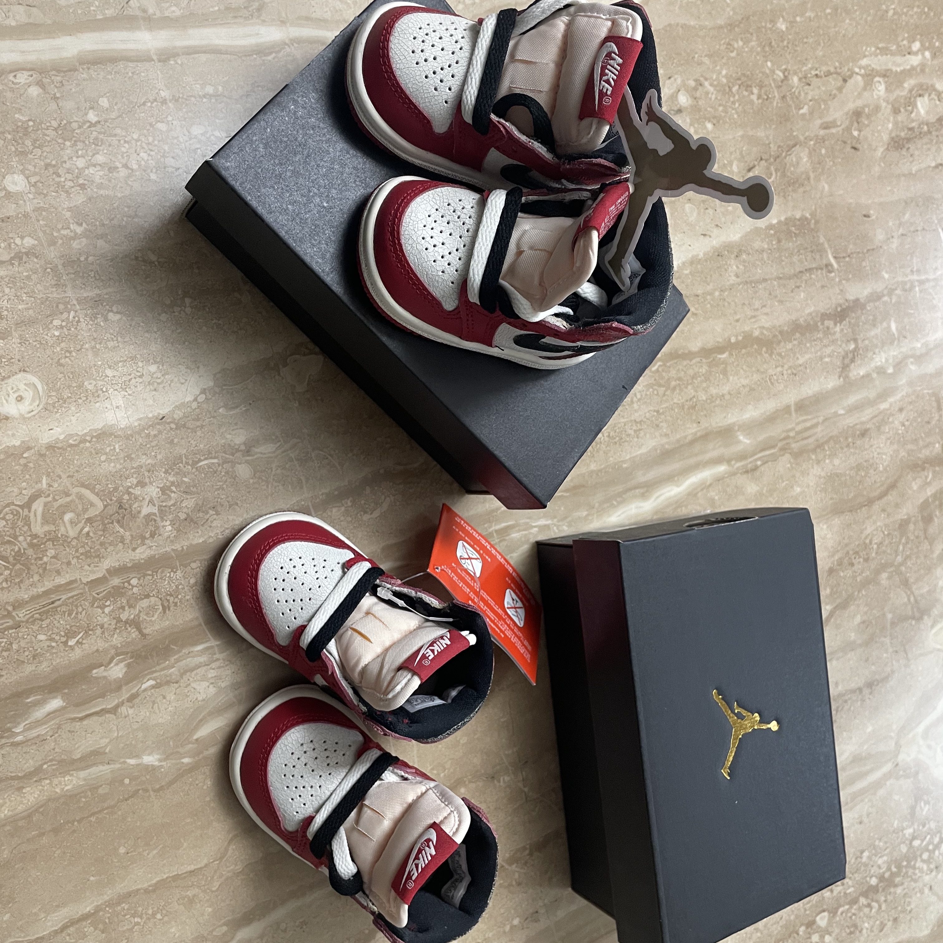 (TD) Jordan 1 Retro High OG Chicago 2022, Jordan 1 Retro High OG Chicago 2022 착용 스타일 - 3