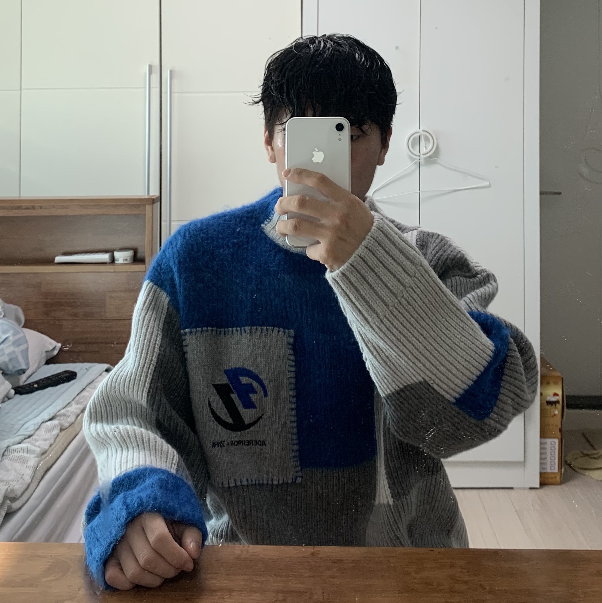 Zara x Ader Error Patchwork Oversize Knit Sweater Multicolor 착용 스타일