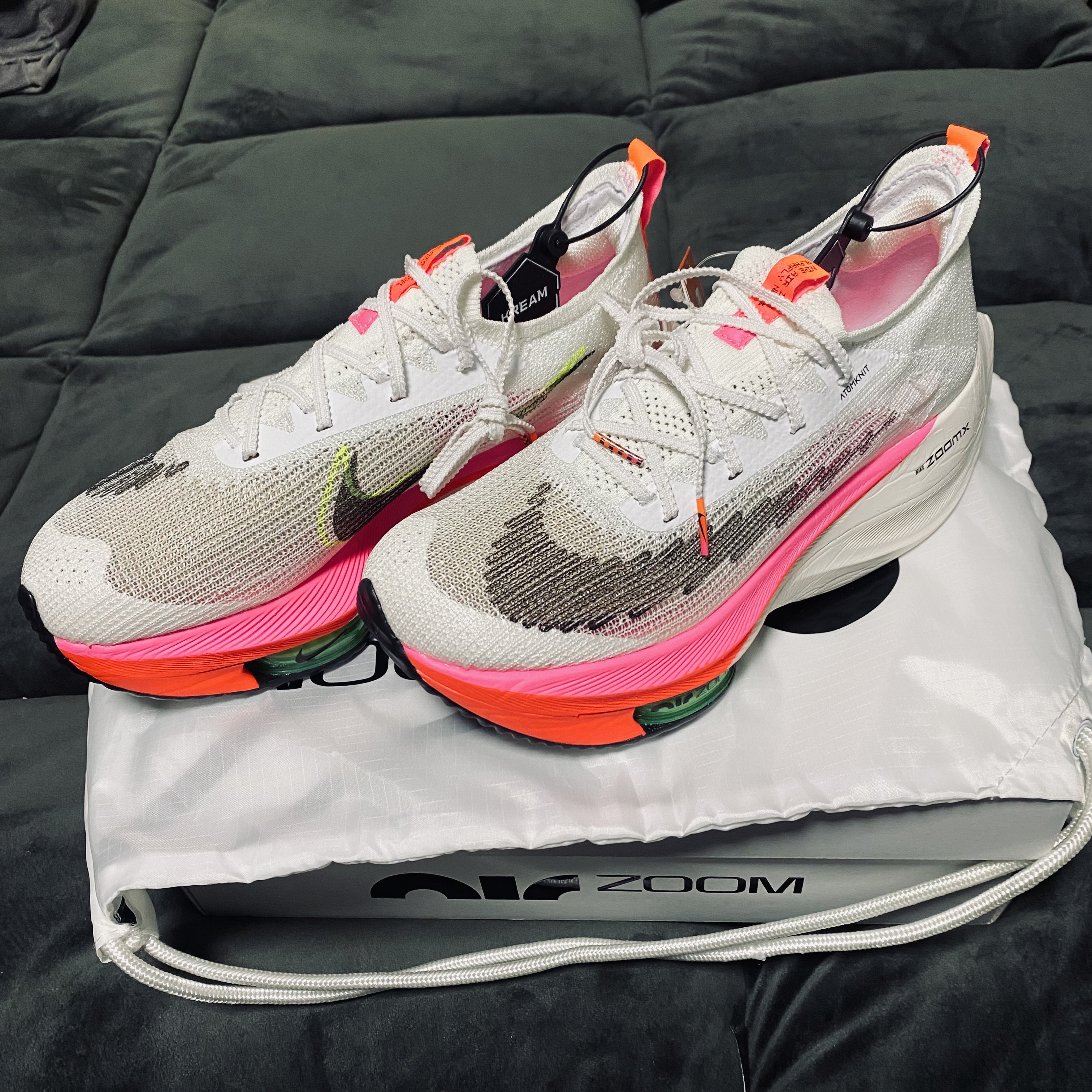 Nike Air Zoom Alphafly Next% Flyknit Rawdacious 착용 스타일