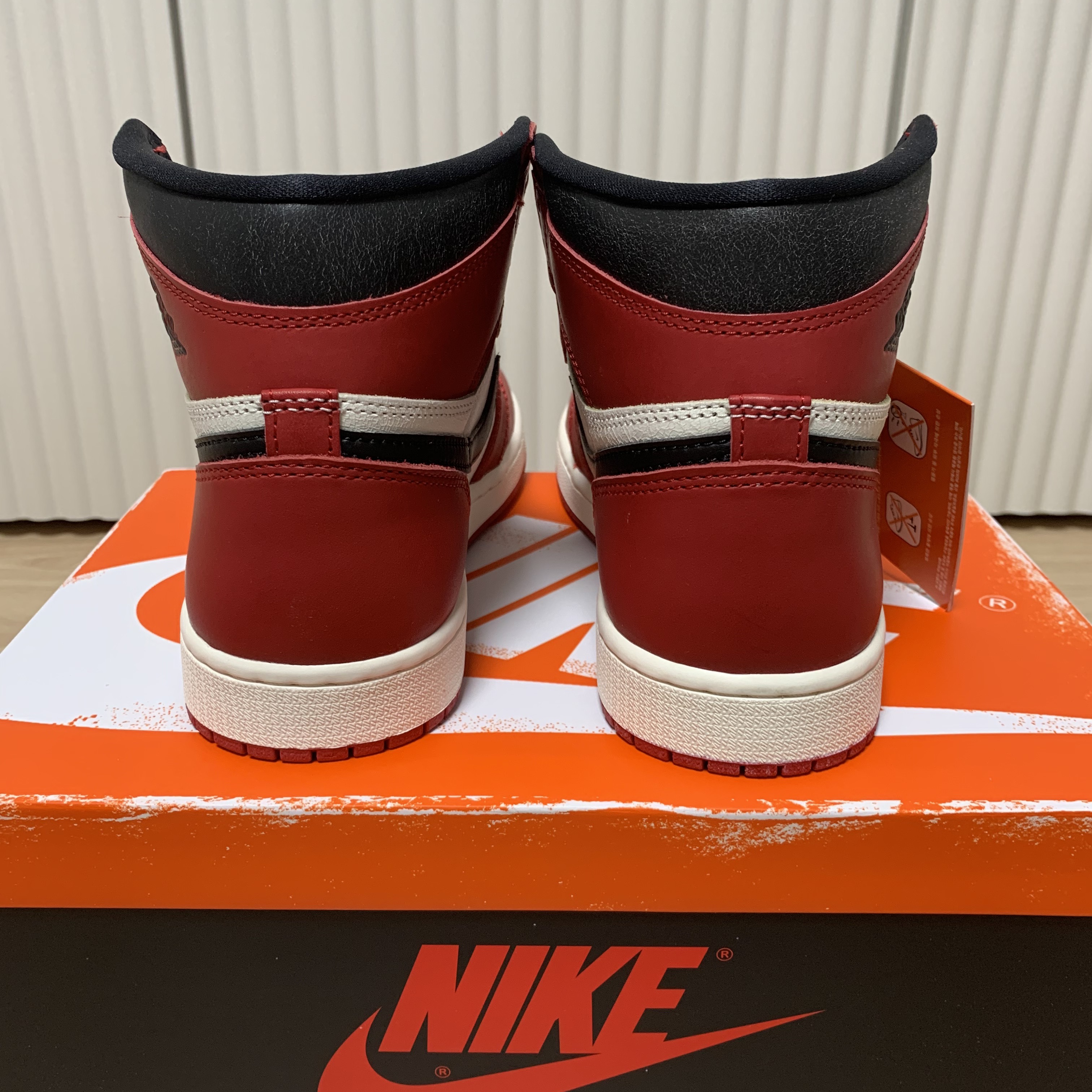 Jordan 1 Retro High OG Chicago 2022 착용 스타일 - 2