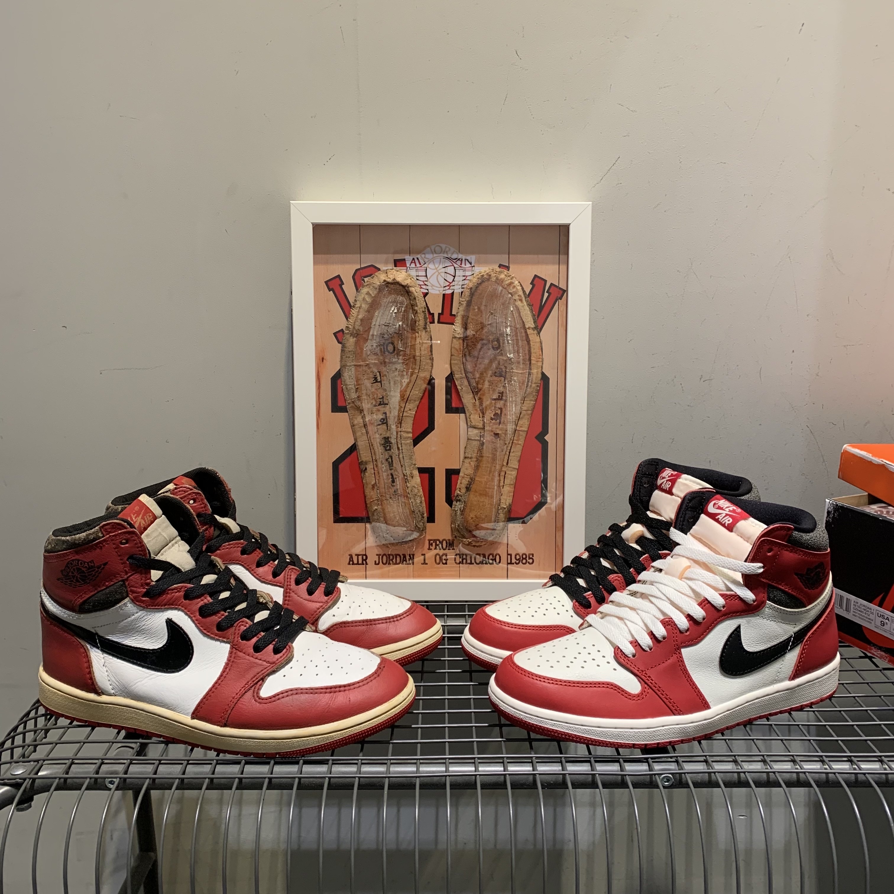 Jordan 1 OG Chicago 1985, Jordan 1 Retro High OG Chicago 2022 착용 스타일 - 1