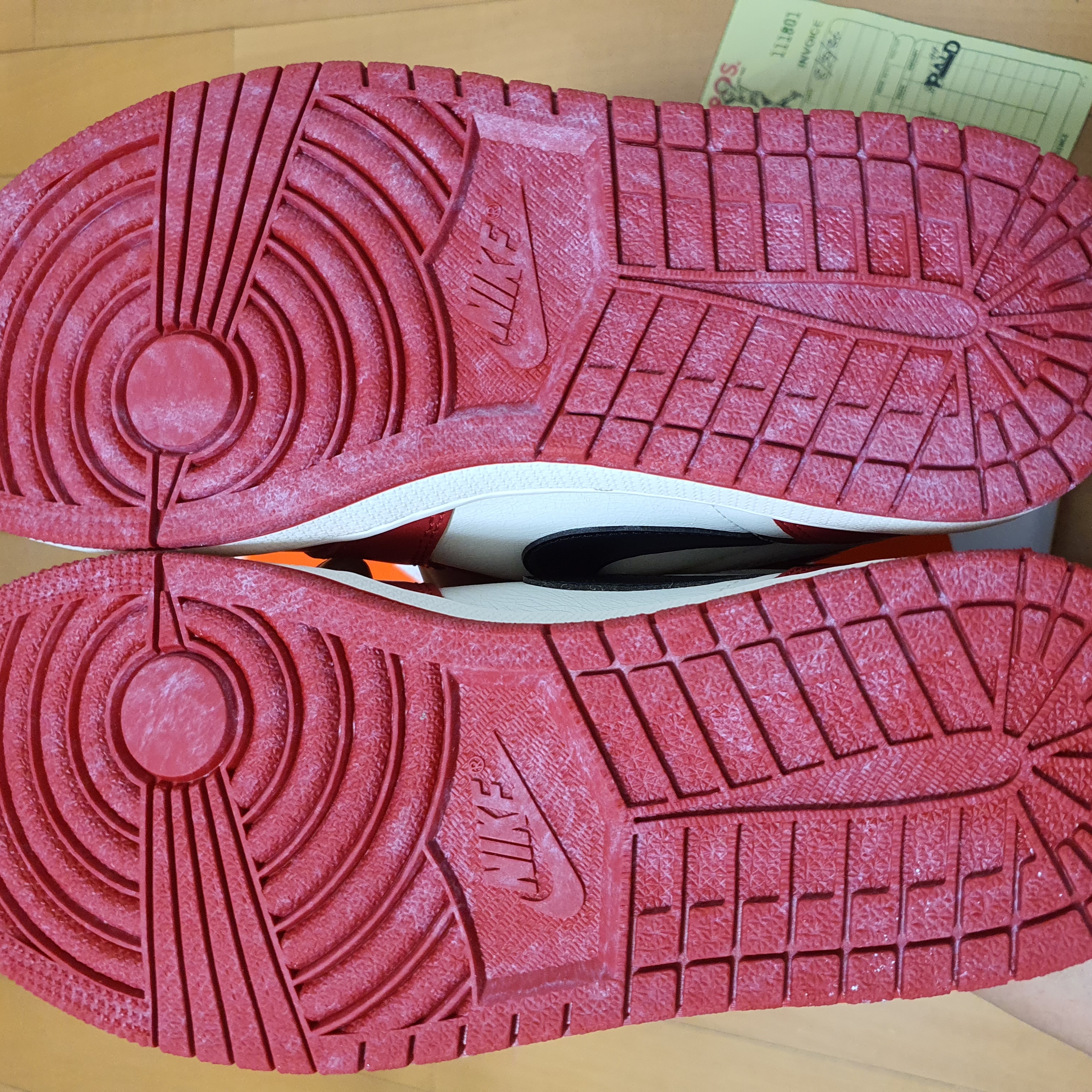 Jordan 1 Retro High OG Chicago 2022 착용 스타일 - 3