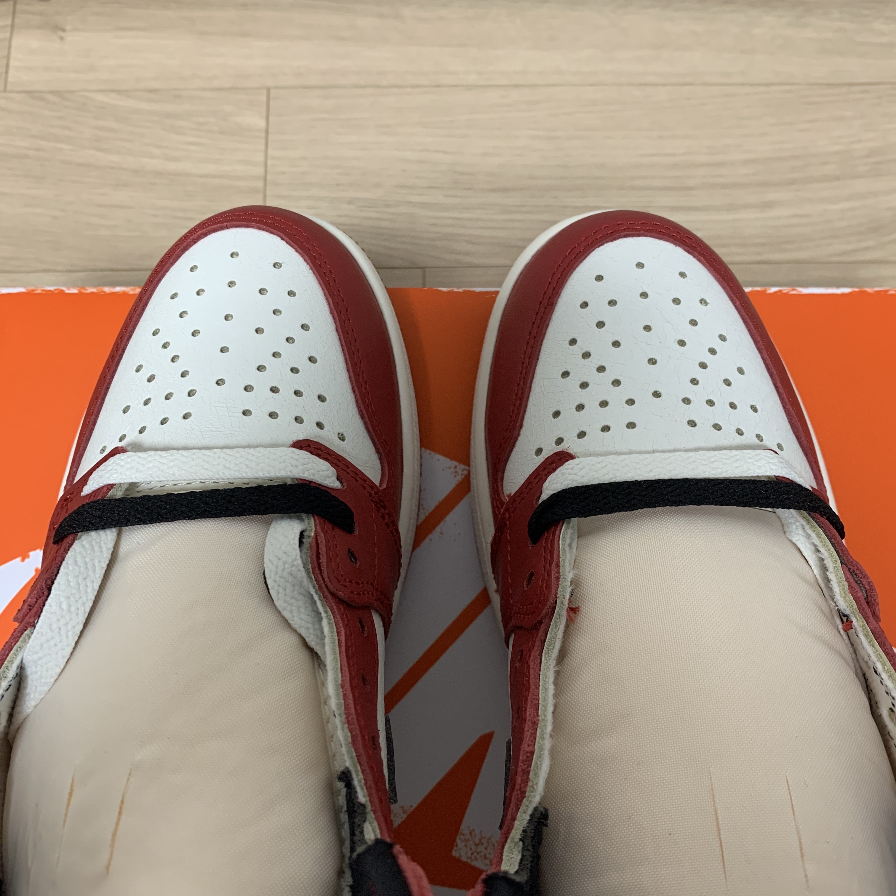 Jordan 1 Retro High OG Chicago 2022 착용 스타일 - 4