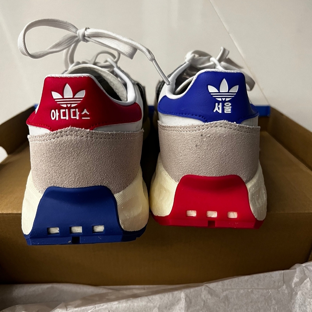 Adidas Retropy E5 White 착용 스타일