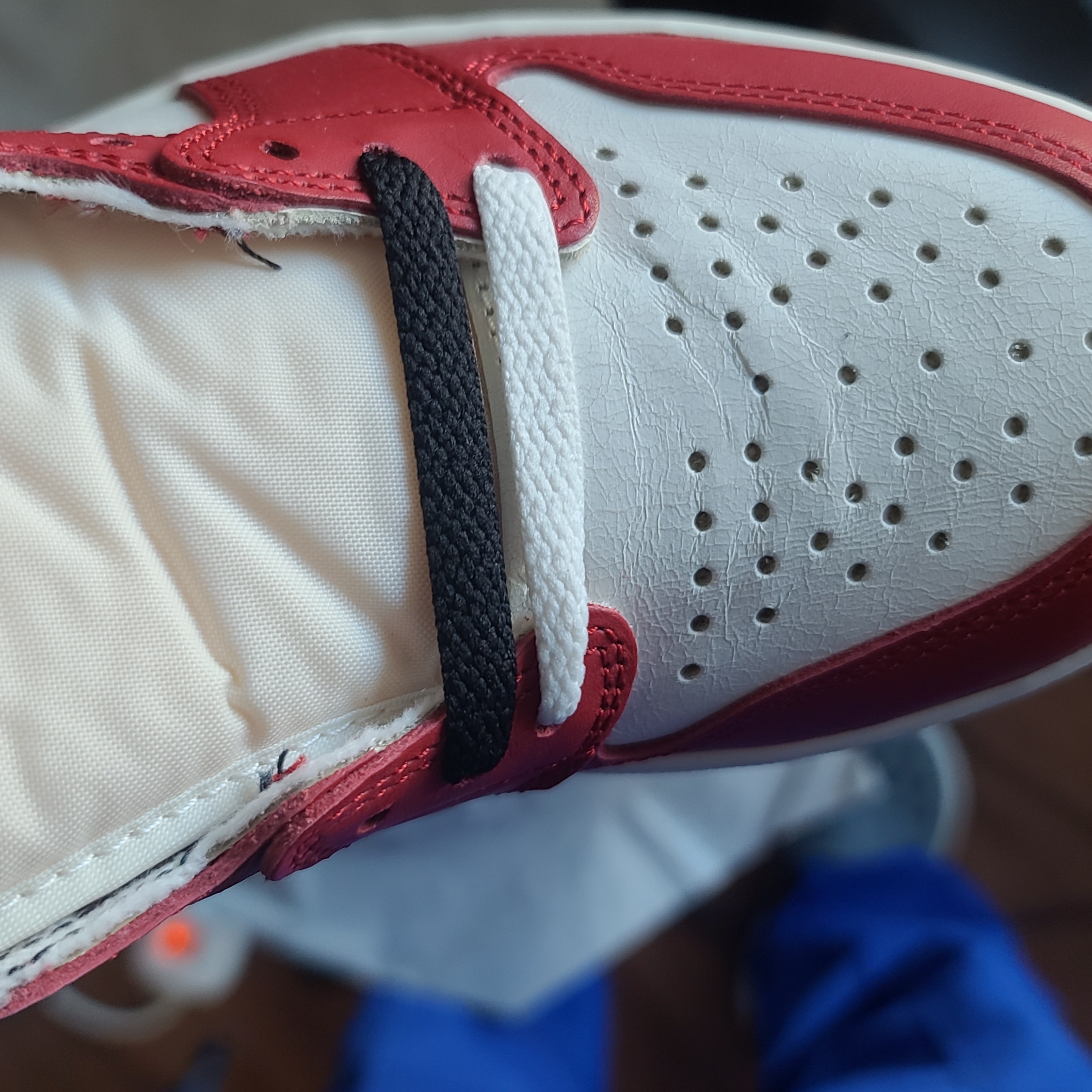 Jordan 1 Retro High OG Chicago 2022 착용 스타일 - 2