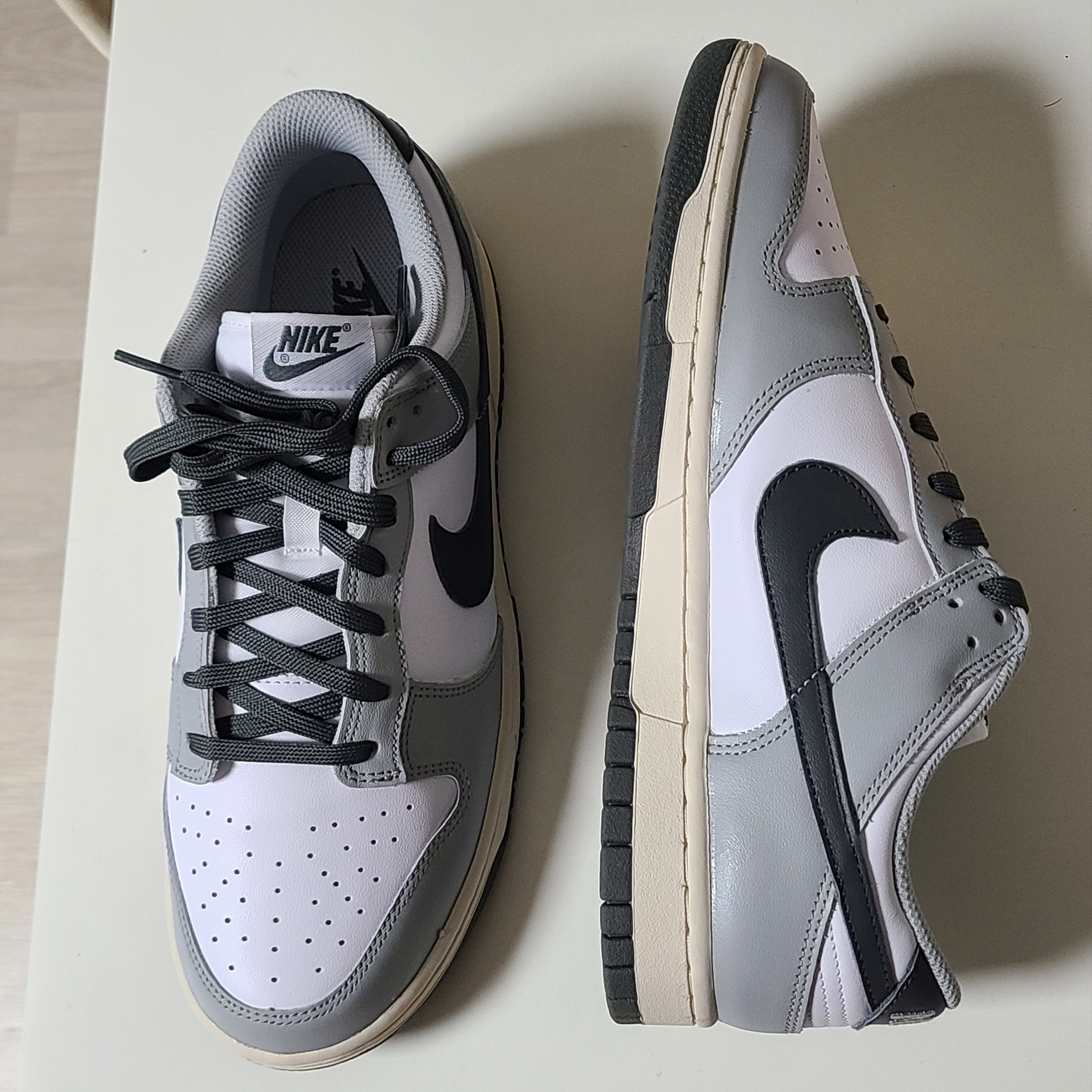 (W) Nike Dunk Low Light Smoke Grey 착용 스타일