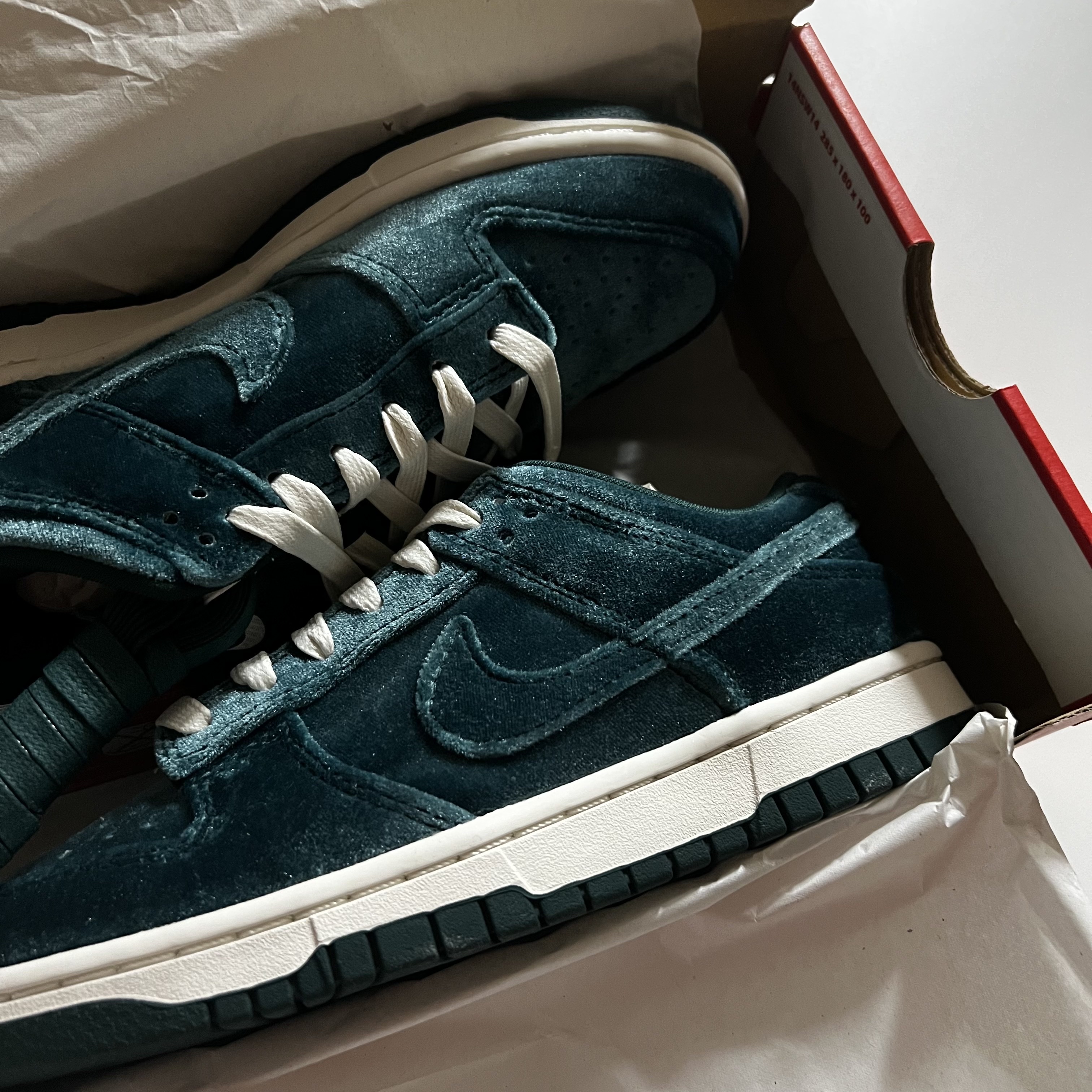(W) Nike Dunk Low Atomic Teal 착용 스타일