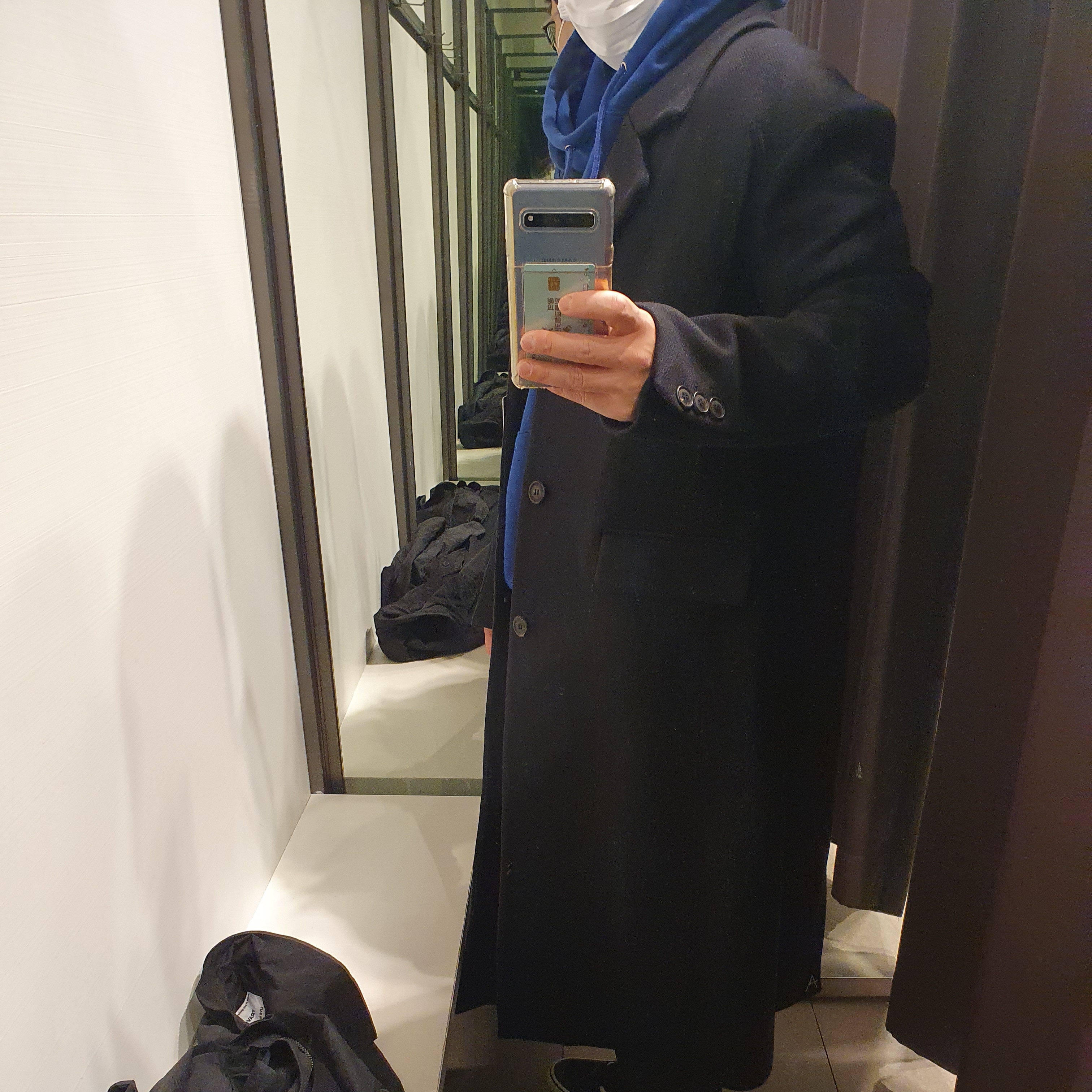 Zara x Ader Error Wool Blend Oversize Coat Black 착용 스타일 - 2