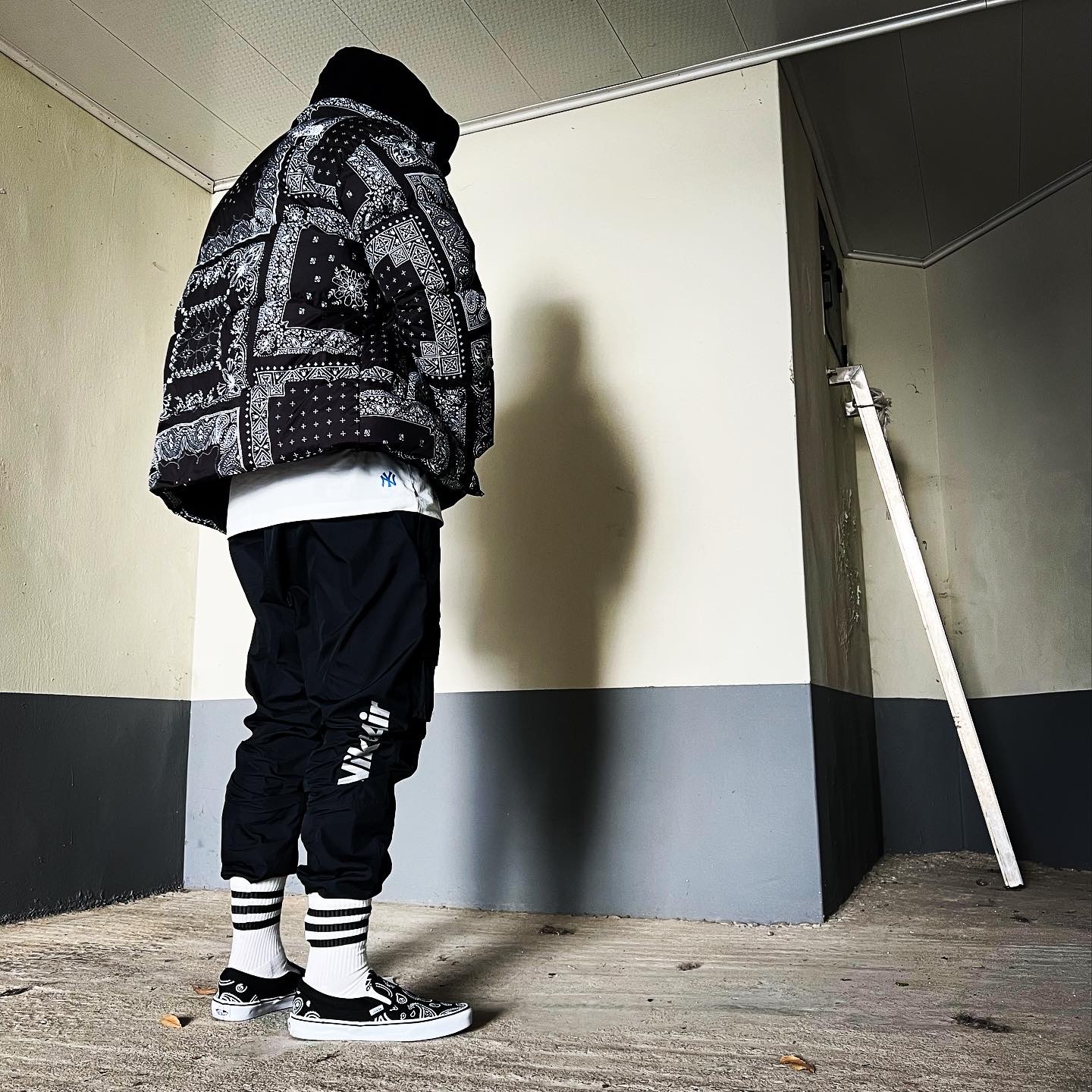 The North Face Novelty Lofty Down Jacket Real Black 착용 스타일 - 3