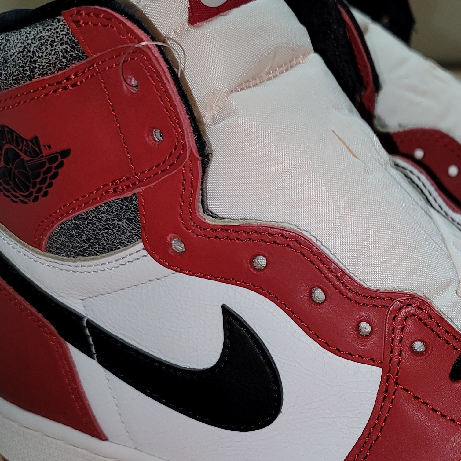 Jordan 1 Retro High OG Chicago 2022 착용 스타일 - 4