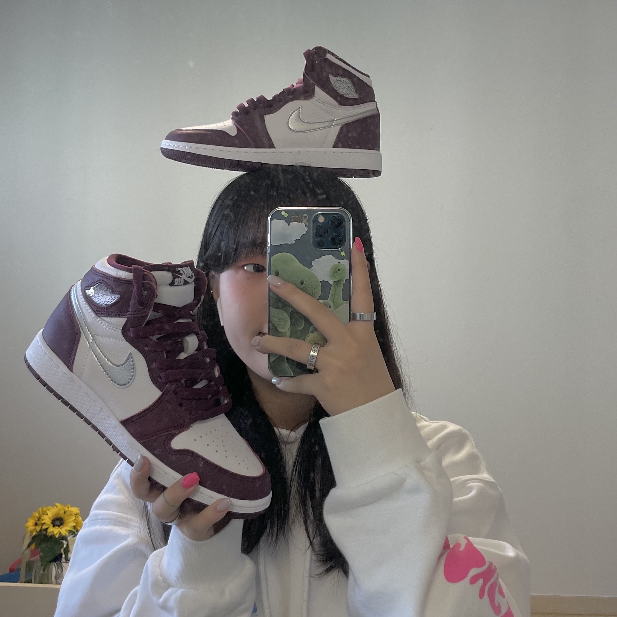 (GS) Jordan 1 Retro High OG Bordeaux, Jordan 1 Retro High OG Bordeaux 착용 스타일