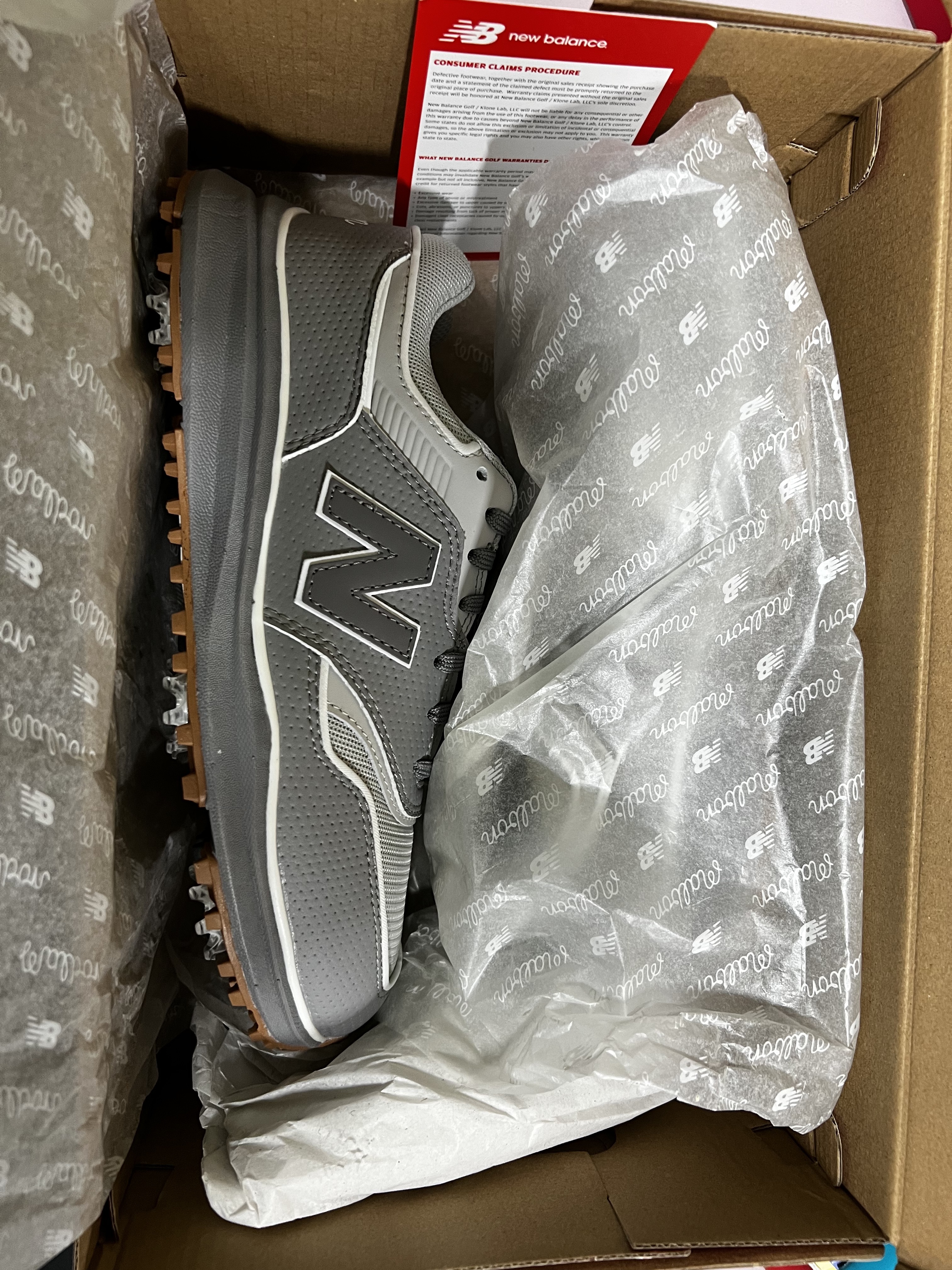New Balance x Malbon 997 Golf Grey 착용 스타일