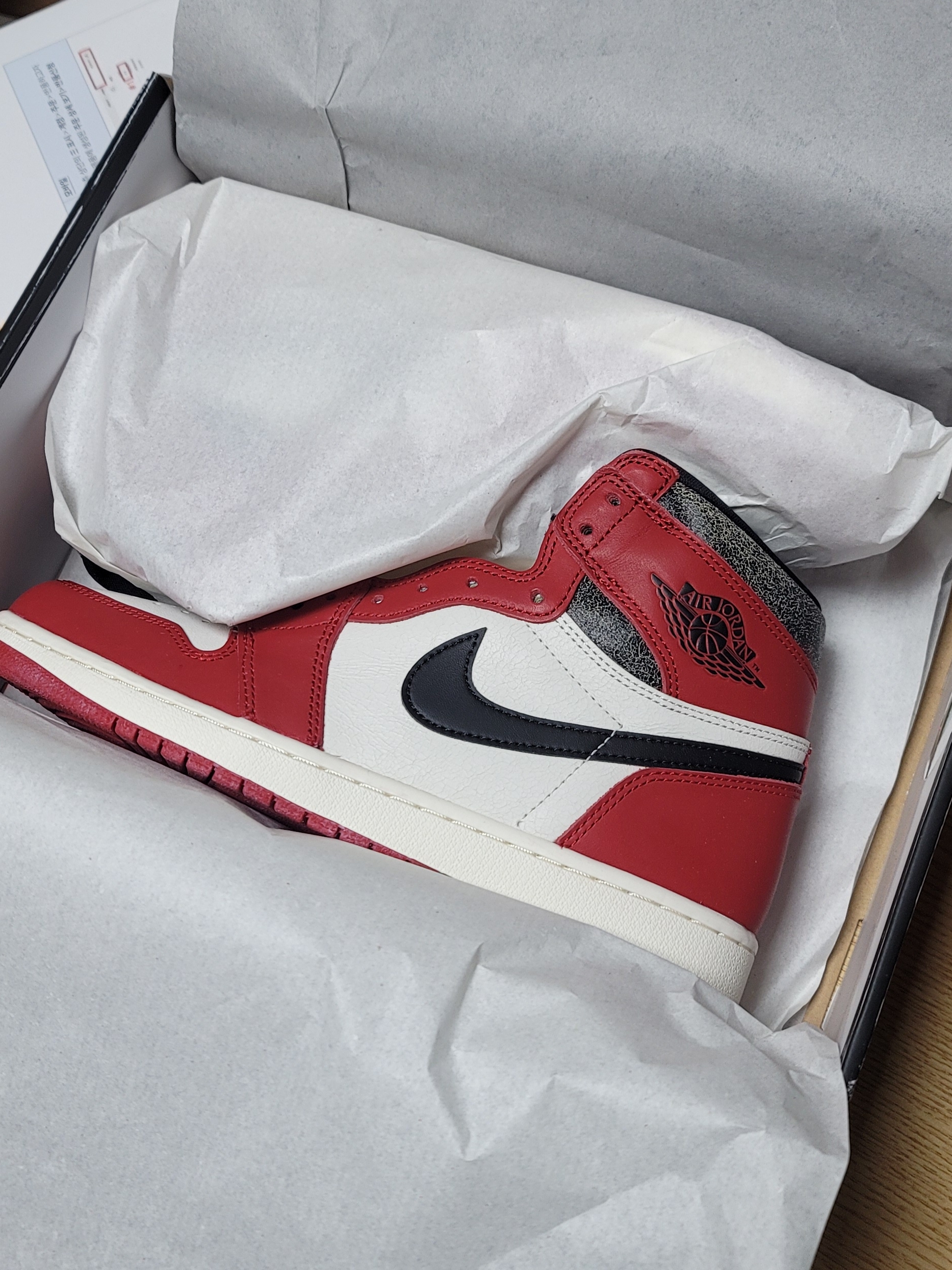 Jordan 1 Retro High OG Chicago 2022, Jordan 1 Retro High OG Defiant SB LA to Chicago 착용 스타일 - 2