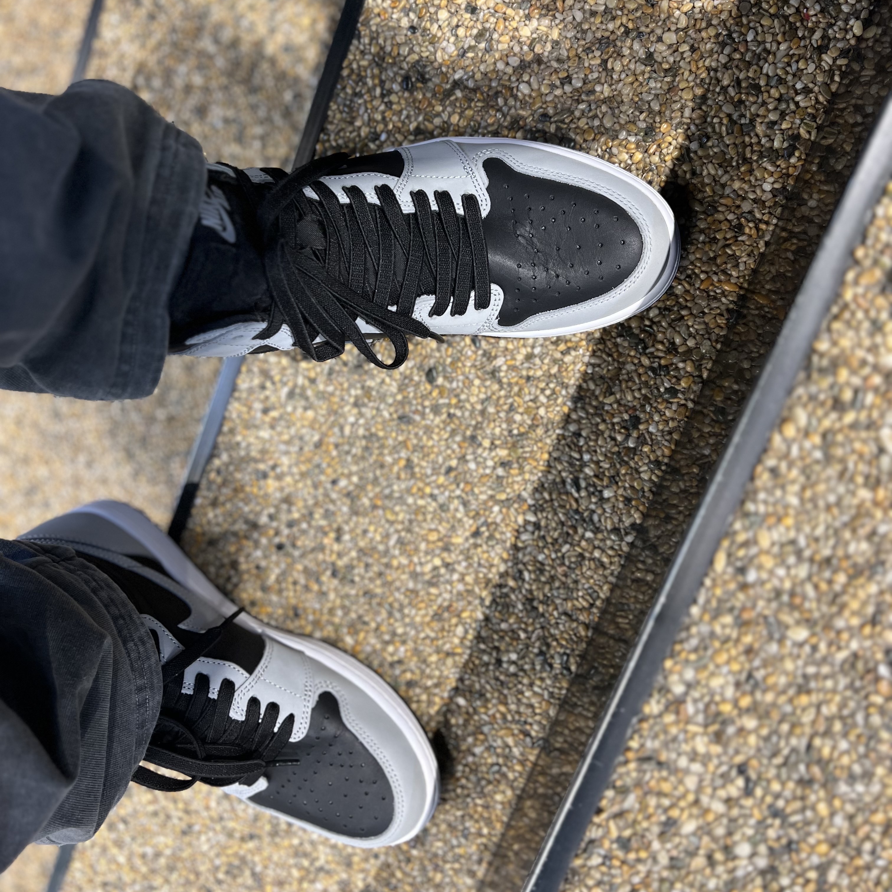 Jordan 1 Retro High OG Shadow 2.0 착용 스타일 - 1