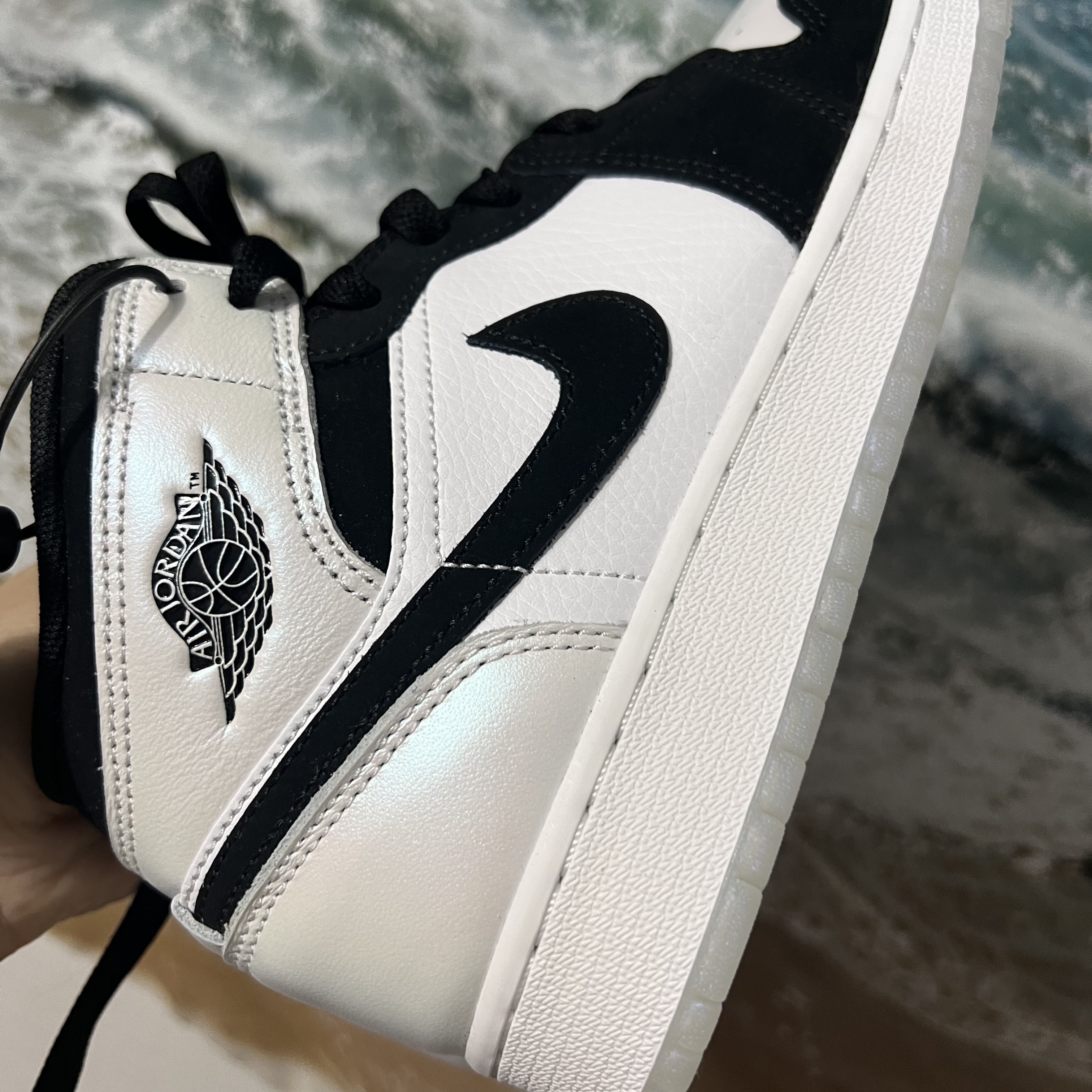 Jordan 1 Mid SE Diamond, (GS) Jordan 1 Mid SE Diamond 착용 스타일 - 2