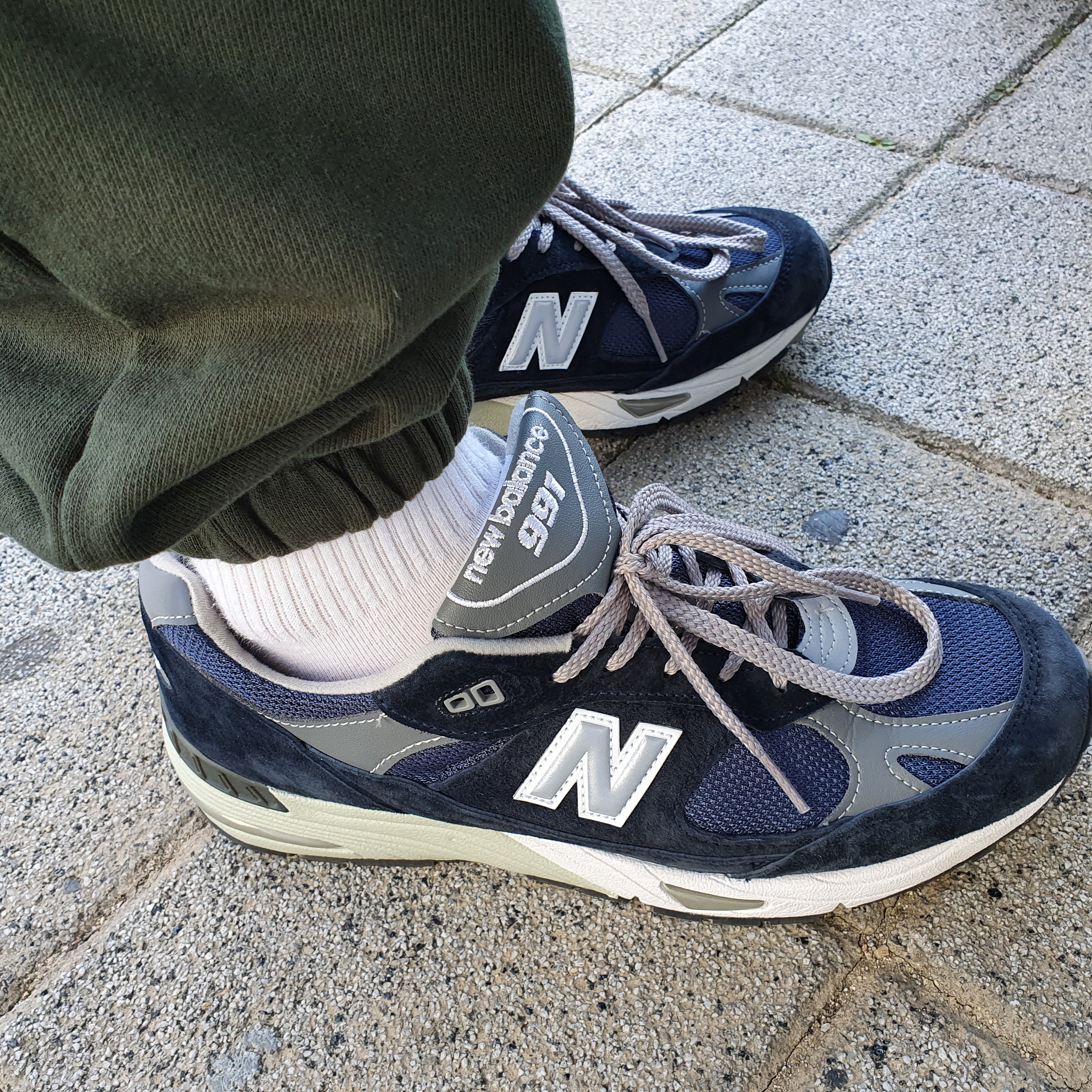 New Balance 991 Made in UK Navy 착용 스타일