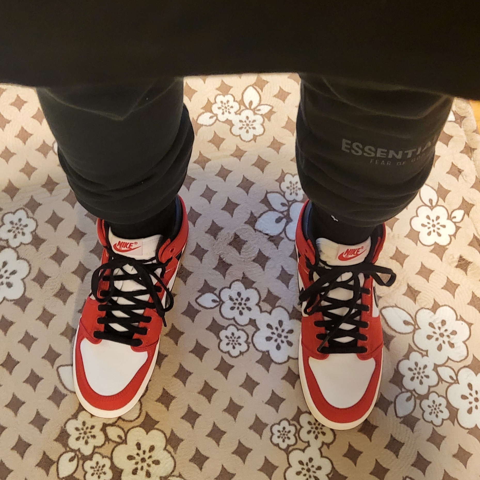 Jordan 1 KO Chicago 2021 착용 스타일 - 3