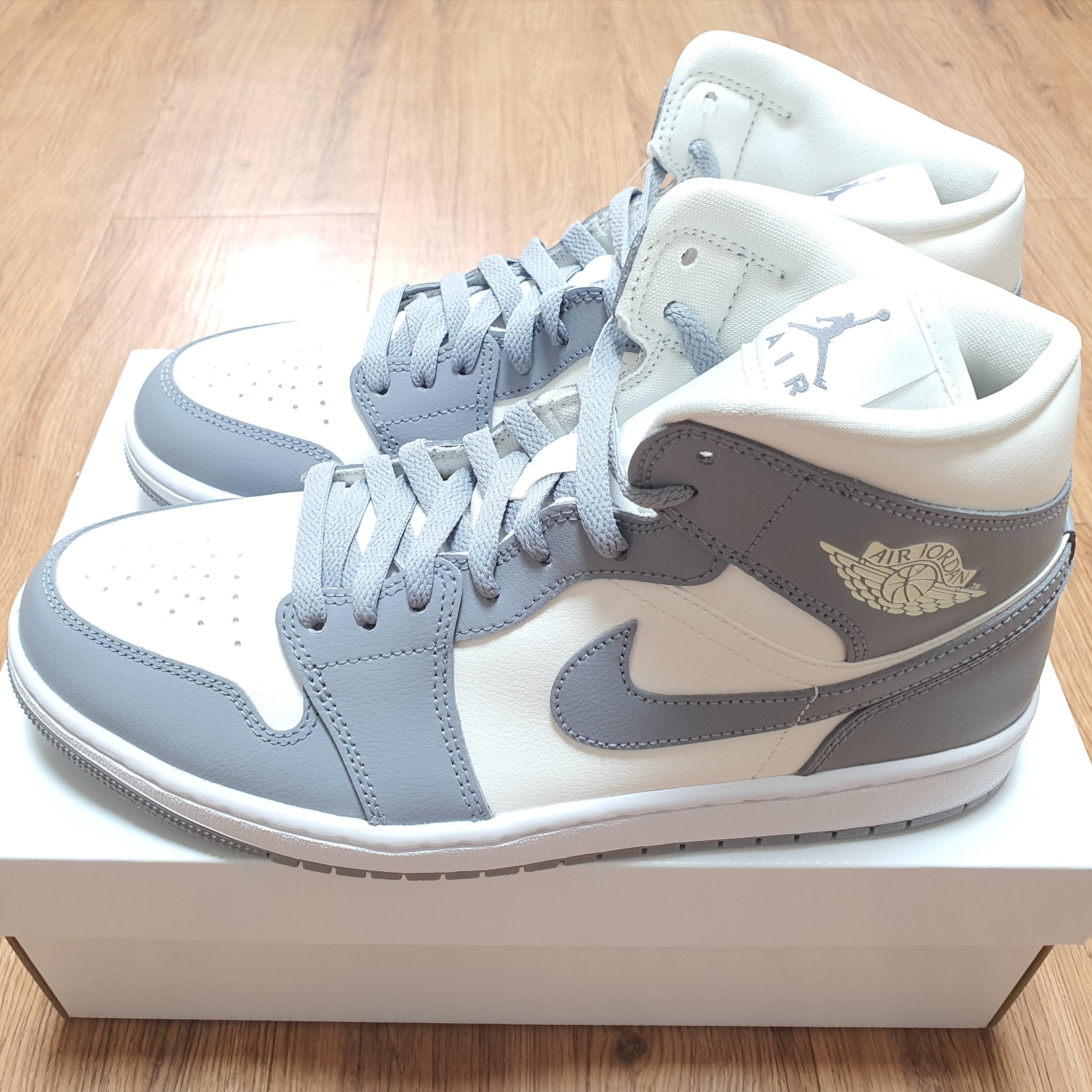 (W) Jordan 1 Mid Sail Stealth 착용 스타일 - 2