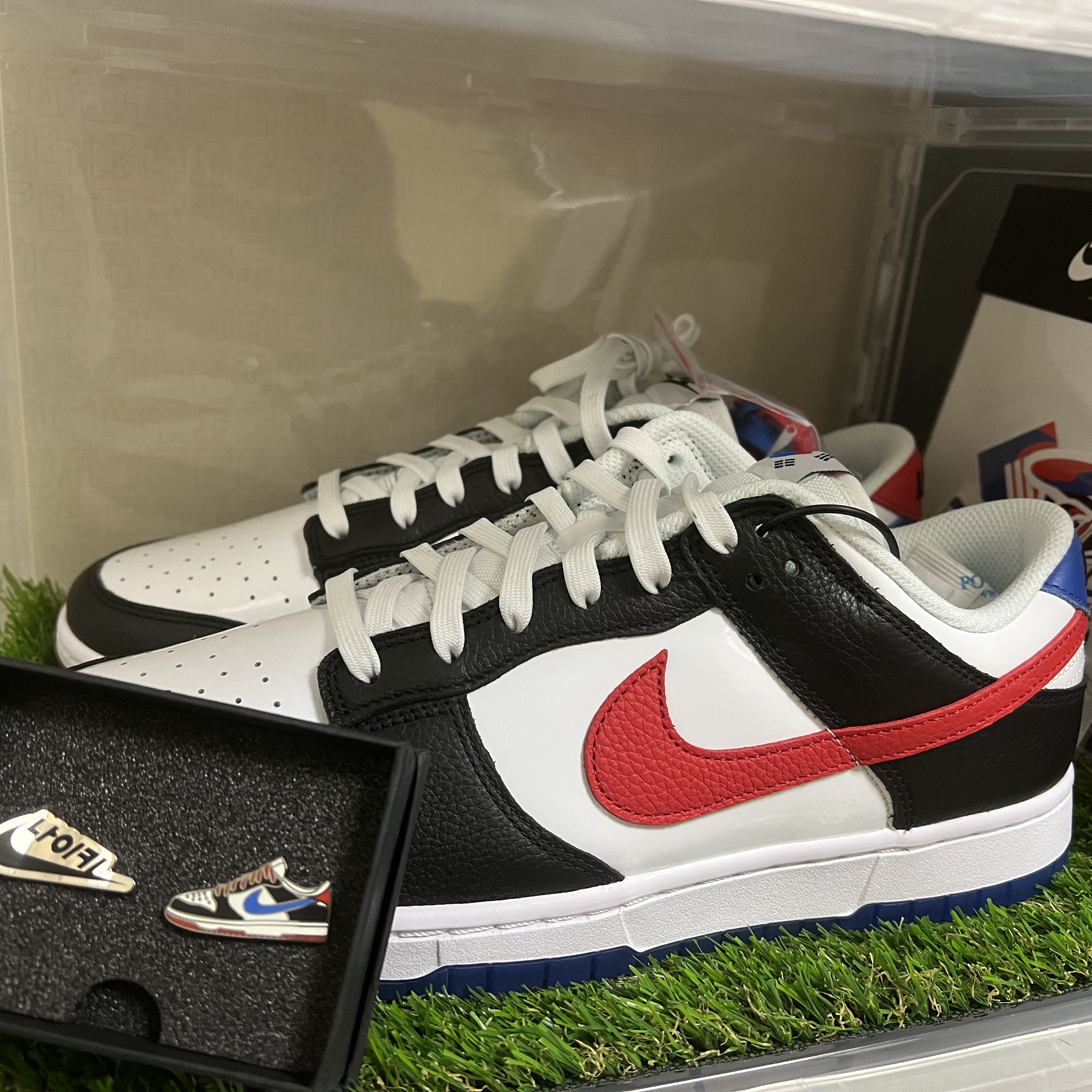 Nike Dunk Low SE Seoul (With Special Gift) 착용 스타일