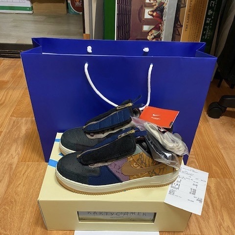 Nike x Travis Scott Air Force 1 Low Cactus Jack 착용 스타일