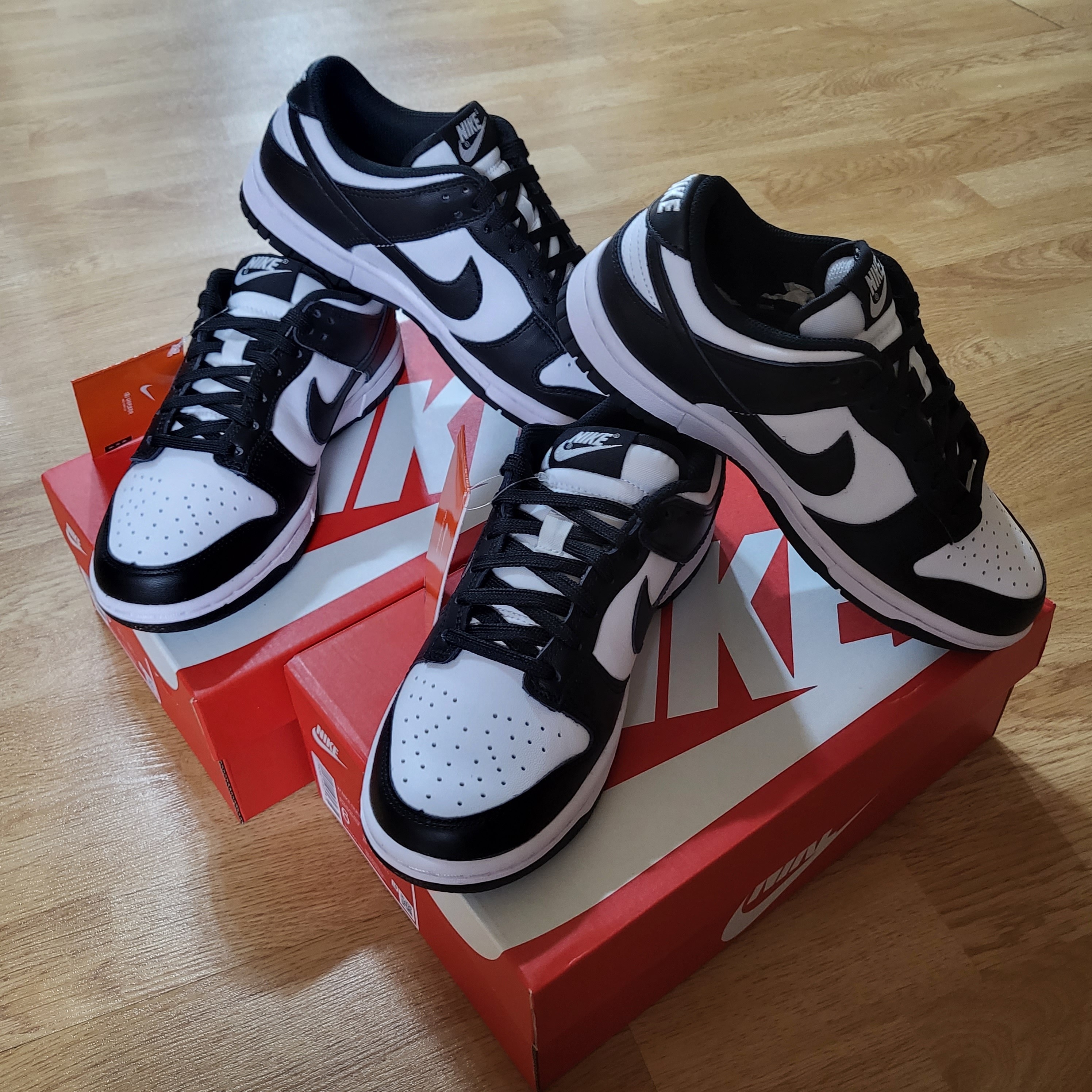 (W) Nike Dunk Low Black 착용 스타일 - 1