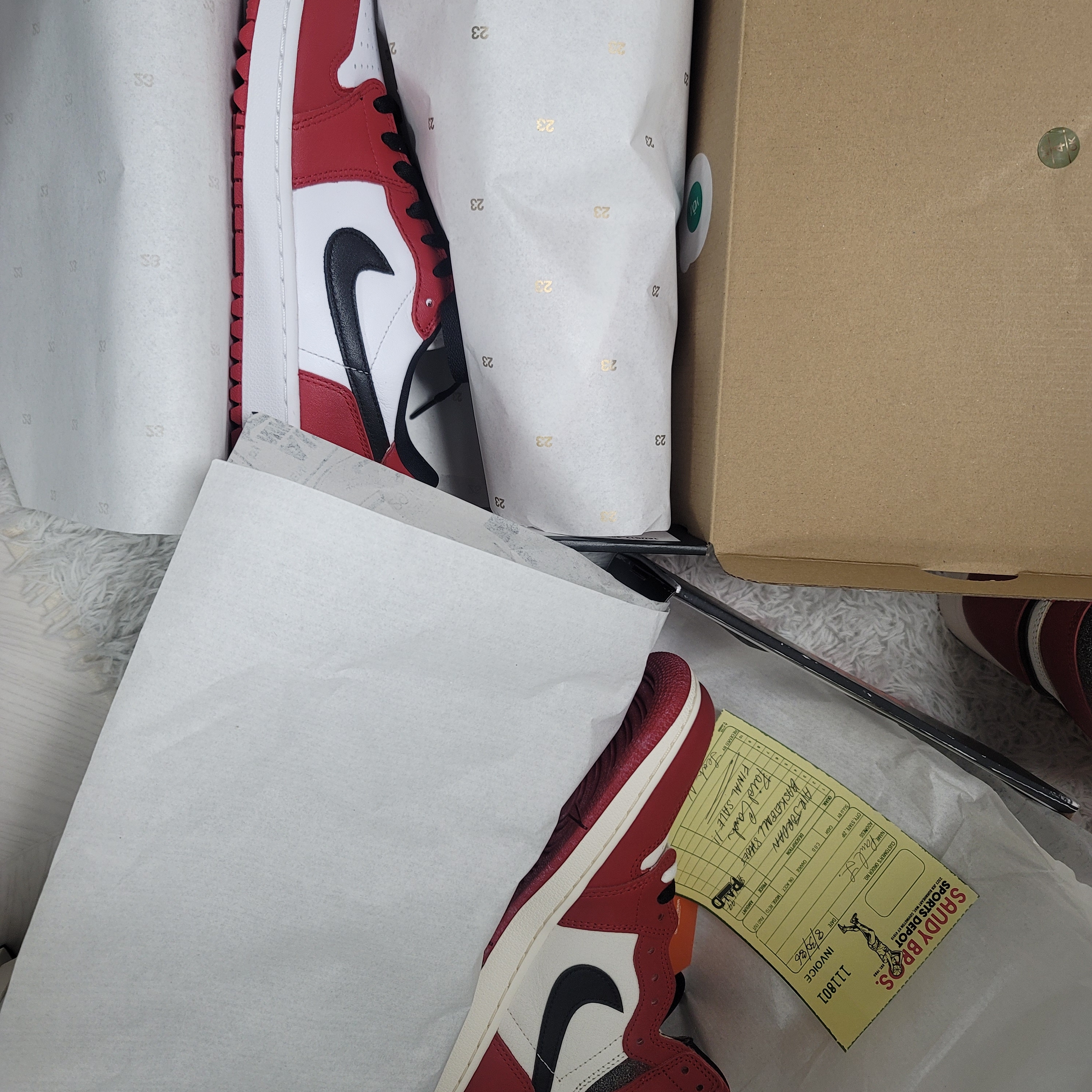 Jordan 1 Retro High OG Chicago 2022, Jordan 1 Low Golf Chicago 착용 스타일 - 2