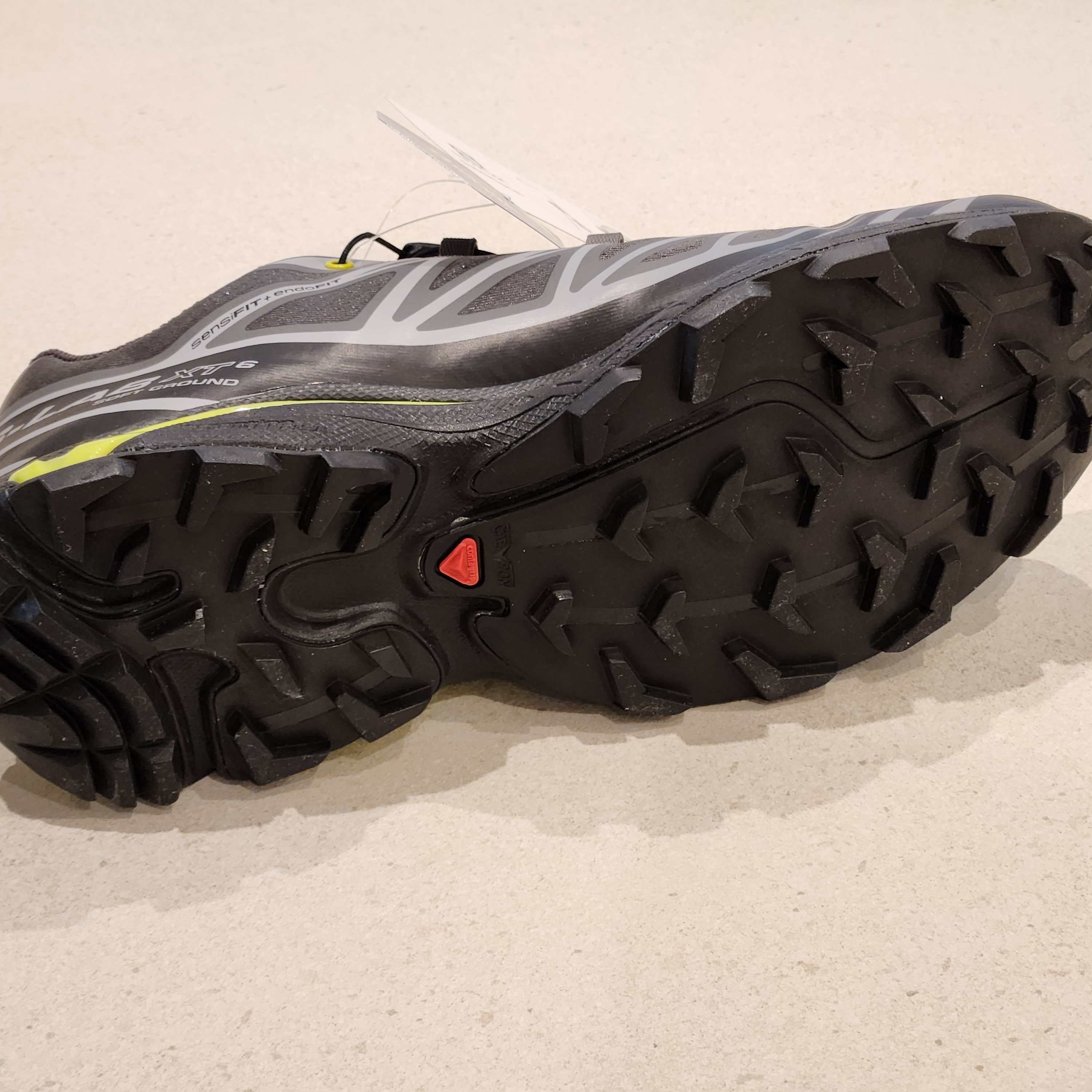Salomon XT-6 Black Evening Primrose 착용 스타일 - 2