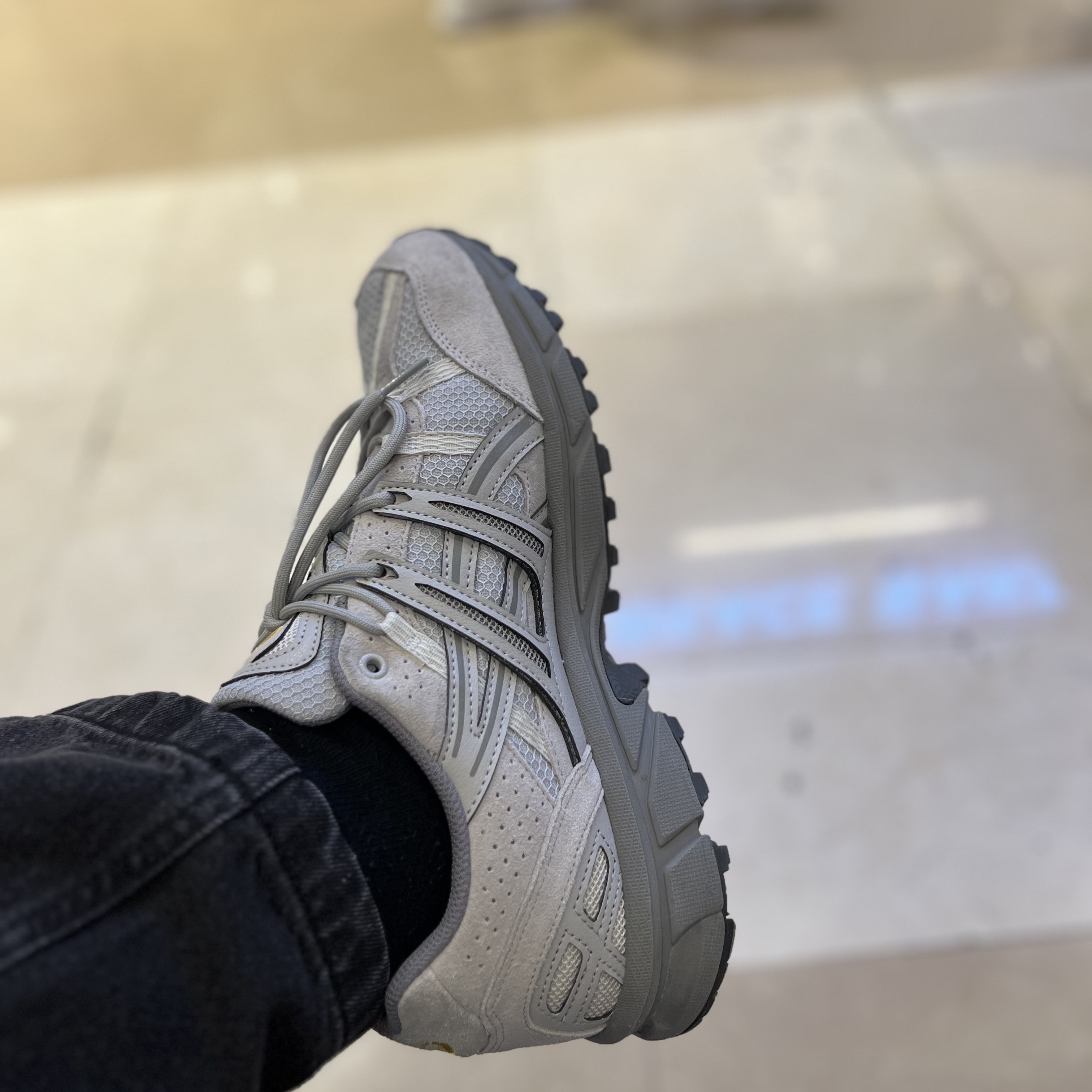Asics Gel-Sonoma 15-50 Oyster Grey 착용 스타일 - 2