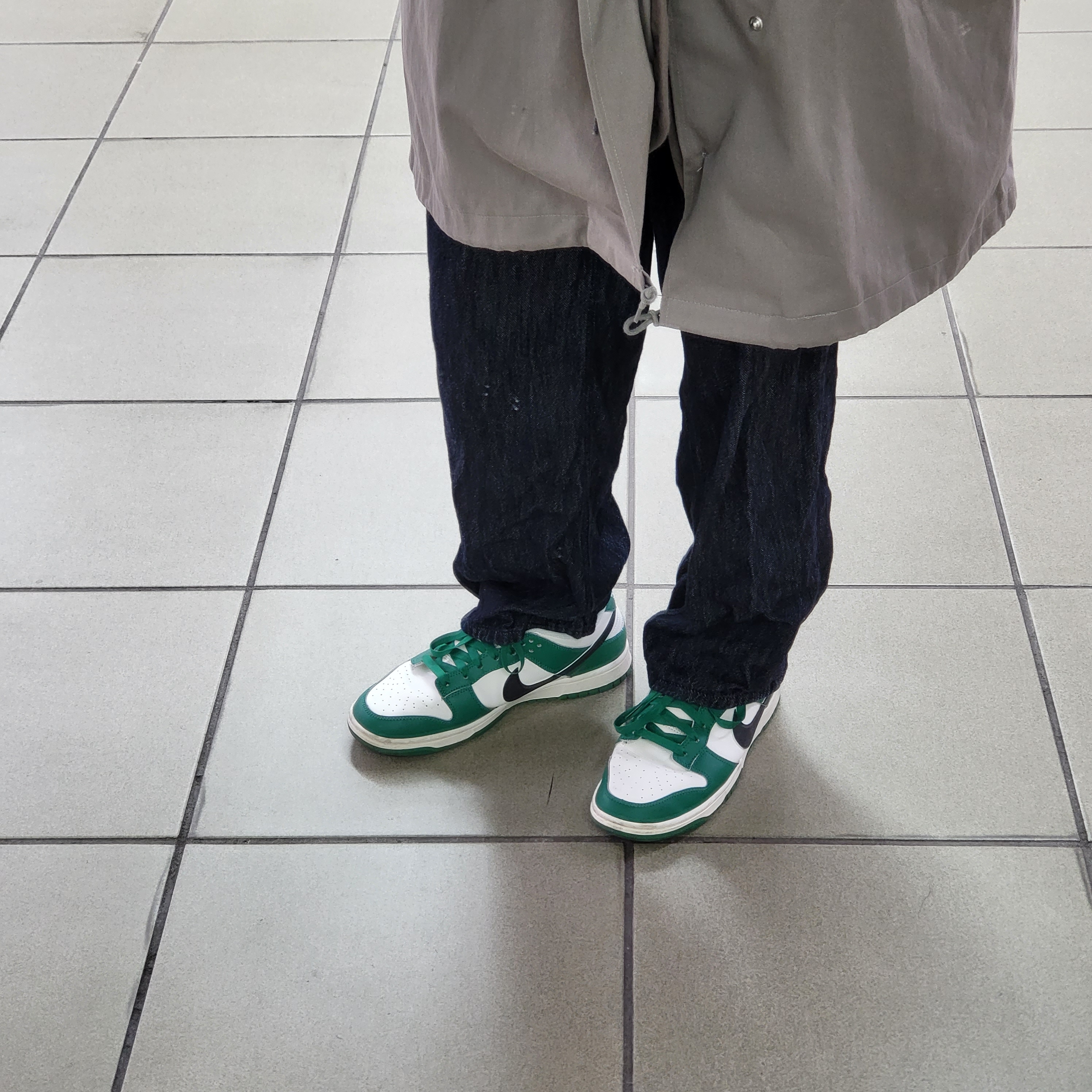 Nike Dunk Low Retro SE Jackpot Malachite 착용 스타일