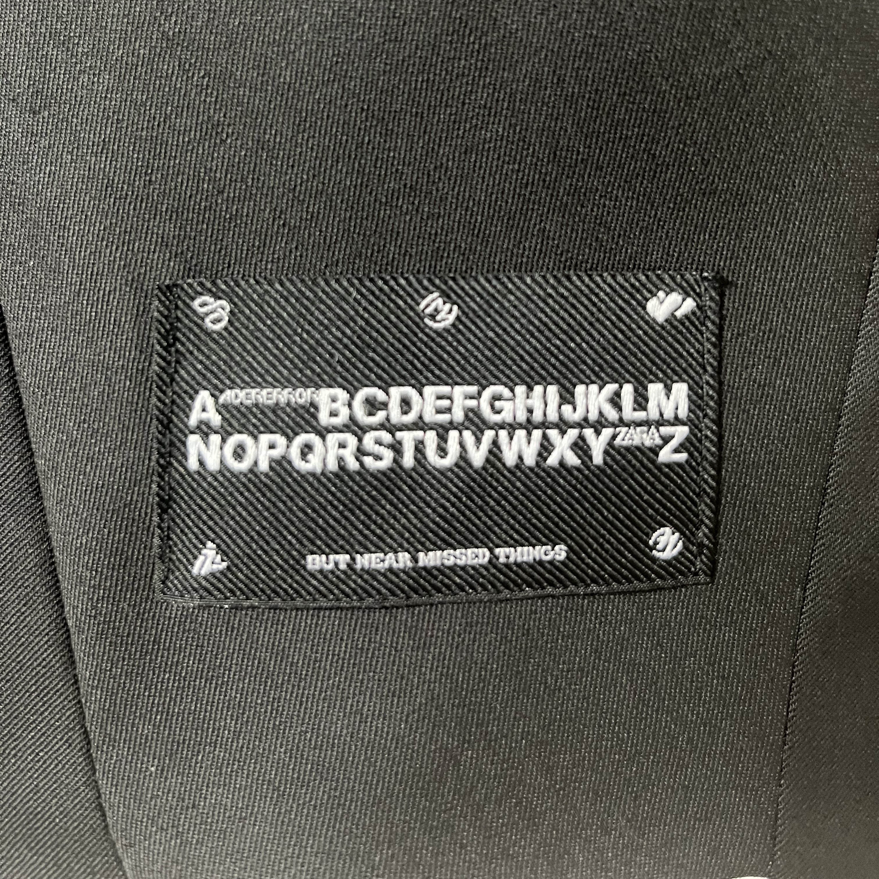 Zara x Ader Error Oversize Blazer Black 착용 스타일 - 3