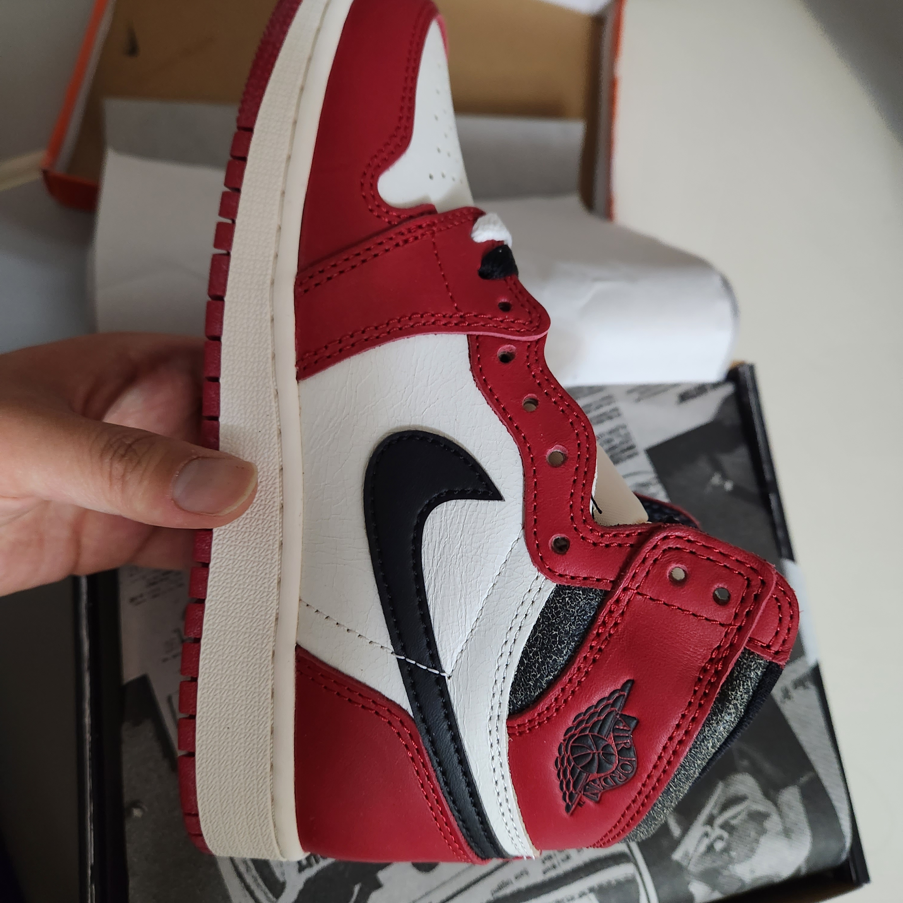 (TD) Jordan 1 Retro High OG Chicago 2022, (GS) Jordan 1 Retro High OG Chicago 2022 착용 스타일 - 2