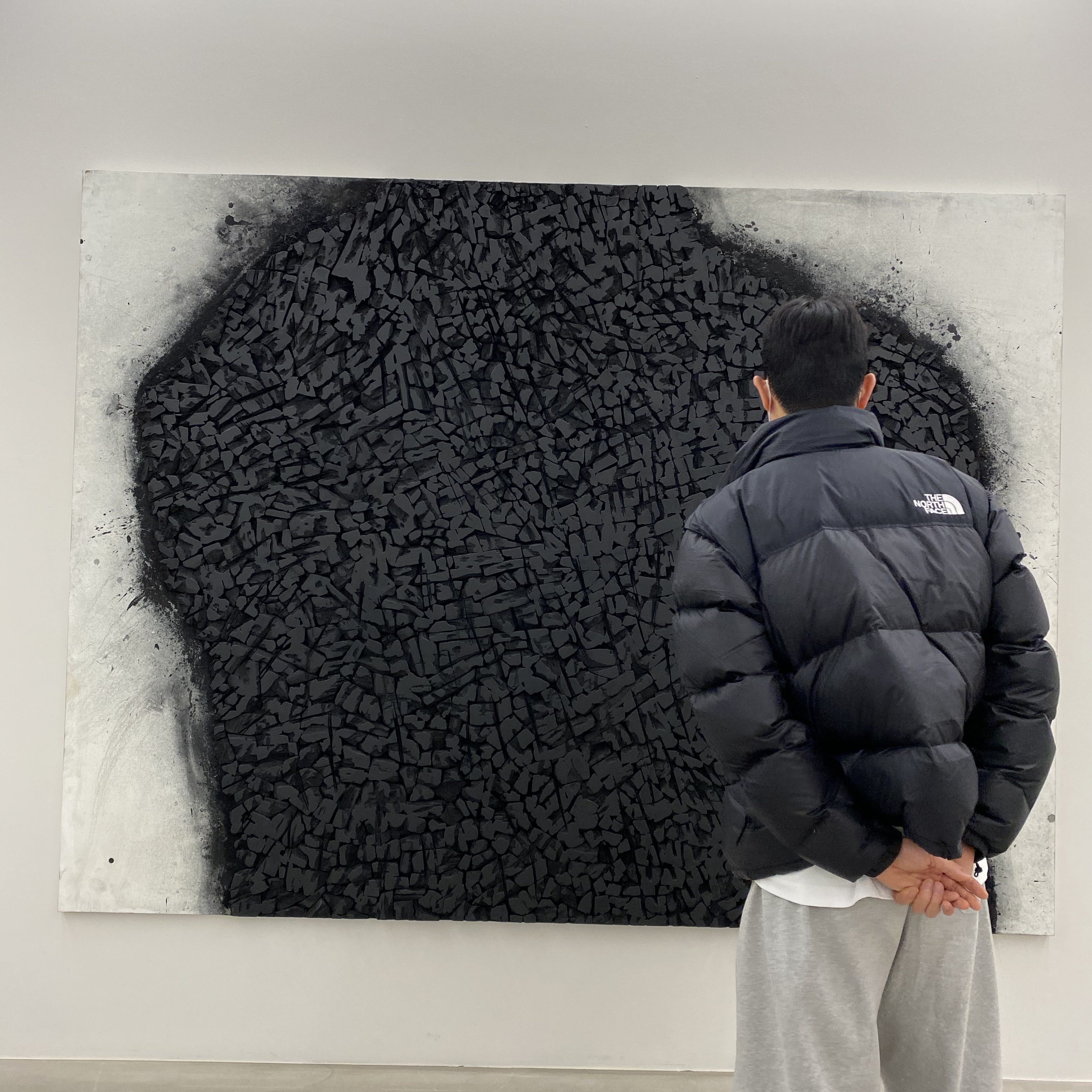 The North Face 1996 Eco Nuptse Jacket Black 착용 스타일