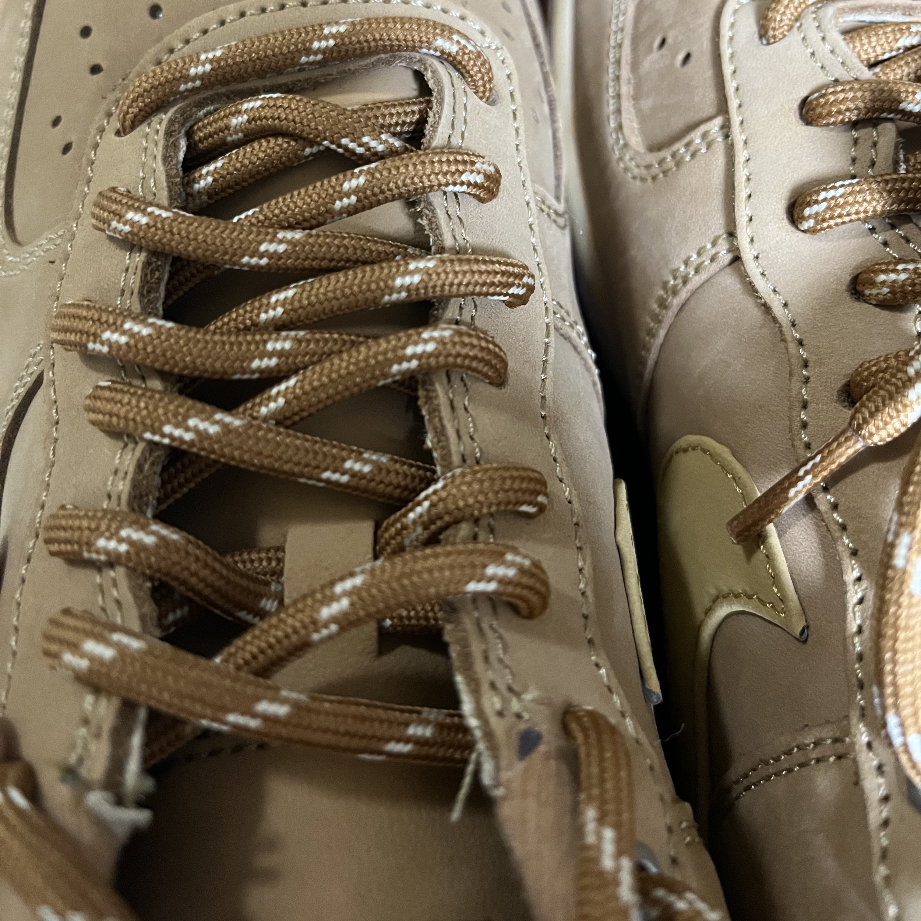 Nike Air Force 1 '07 WB Flax 착용 스타일 - 1