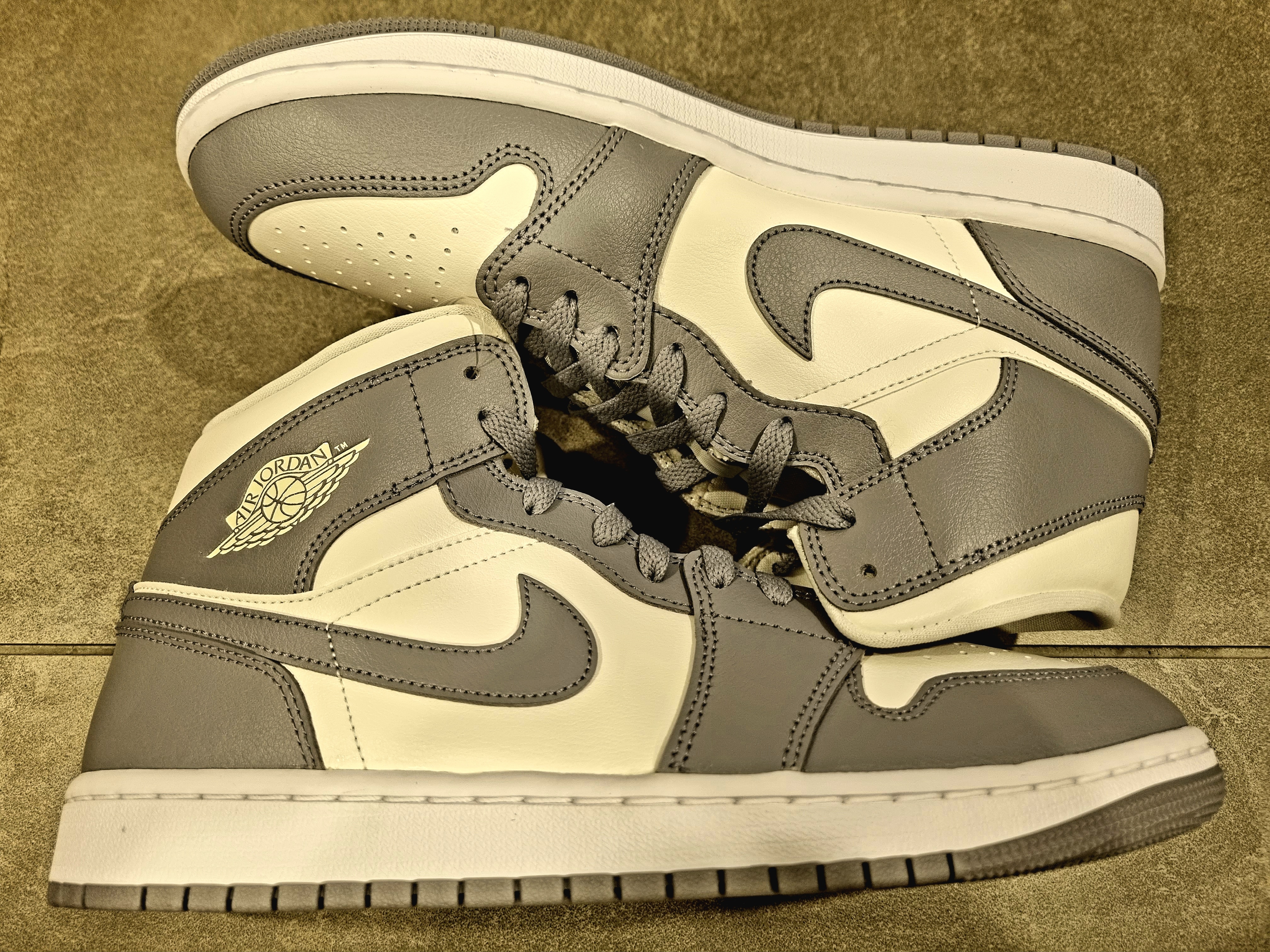(W) Jordan 1 Mid Sail Stealth 착용 스타일 - 4