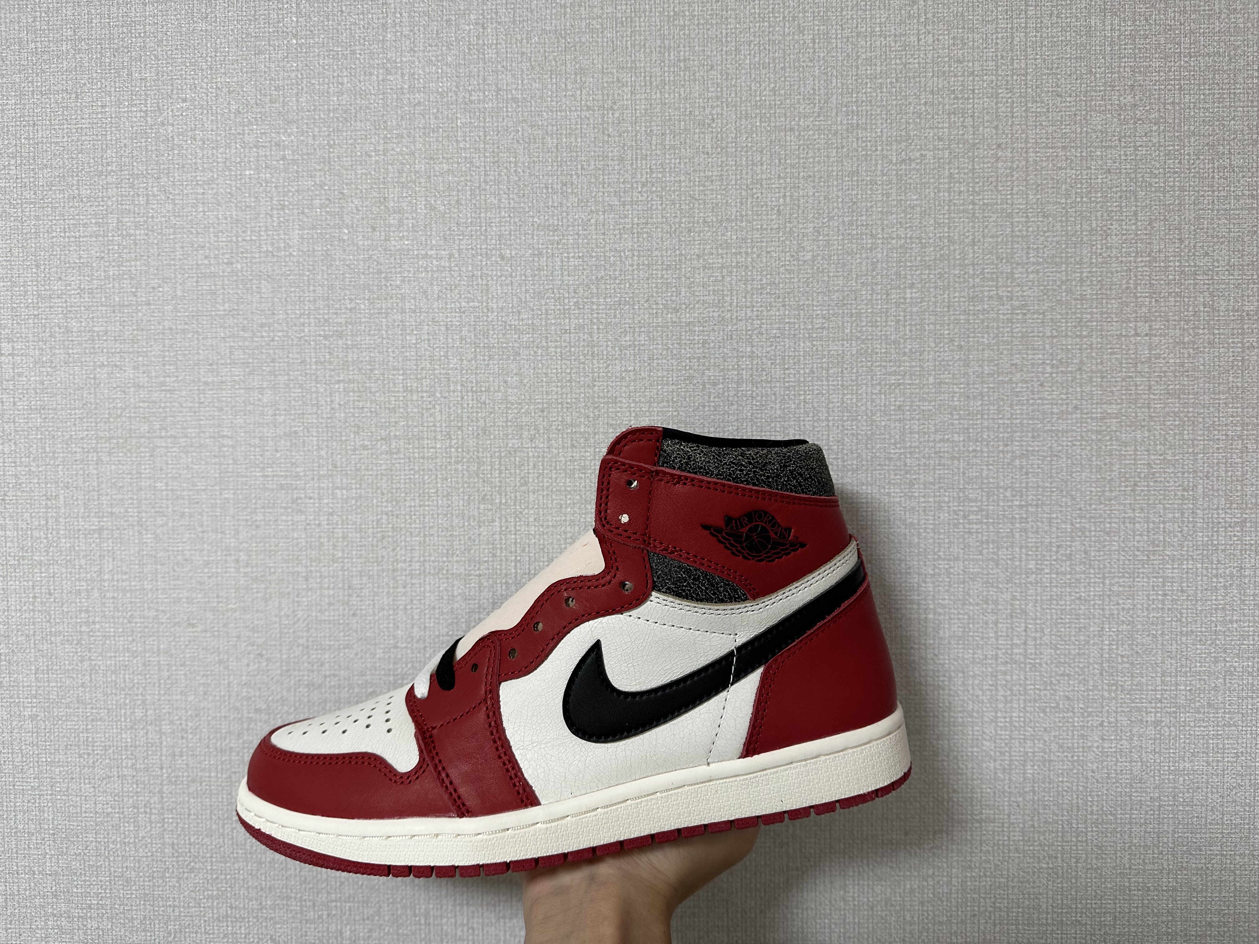 Jordan 1 Retro High OG Chicago 2022 착용 스타일 - 4