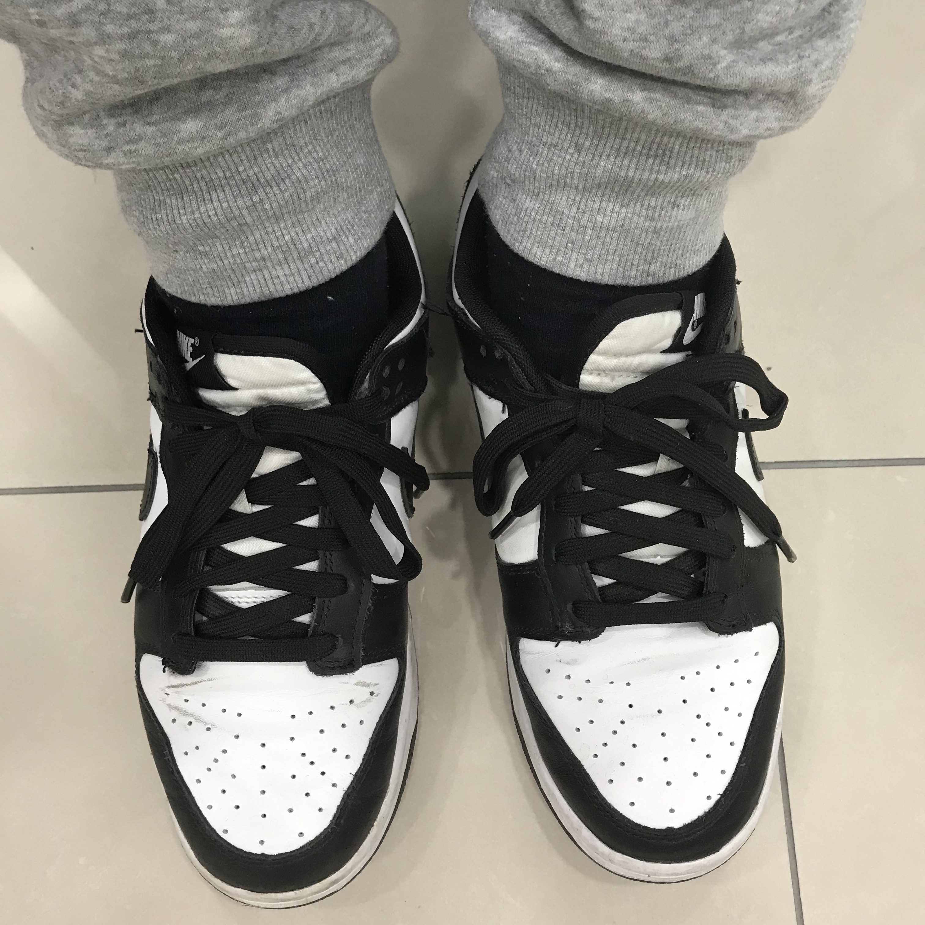 Nike Dunk Low Retro Black 착용 스타일