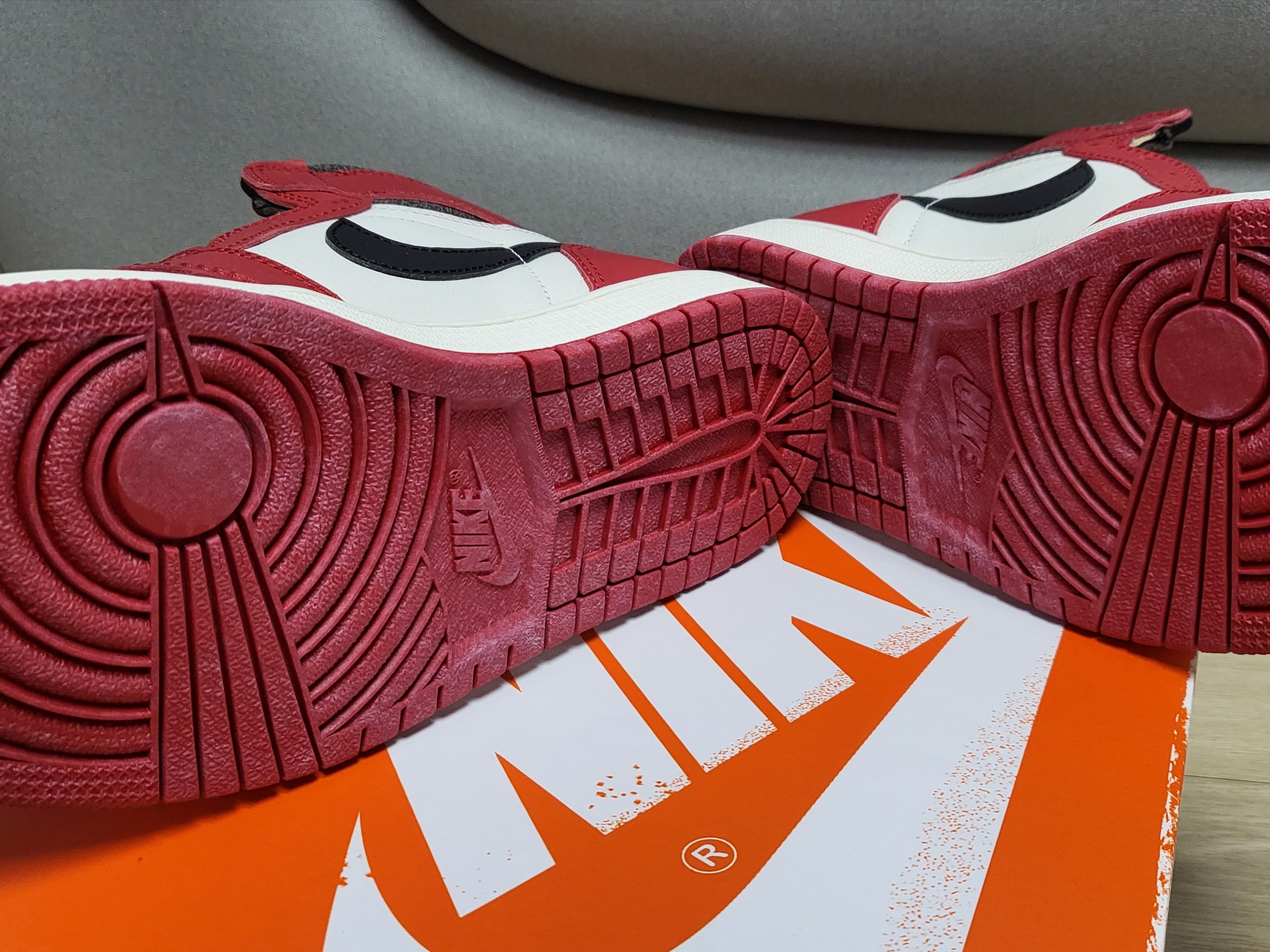 Jordan 1 Retro High OG Chicago 2022 착용 스타일 - 3