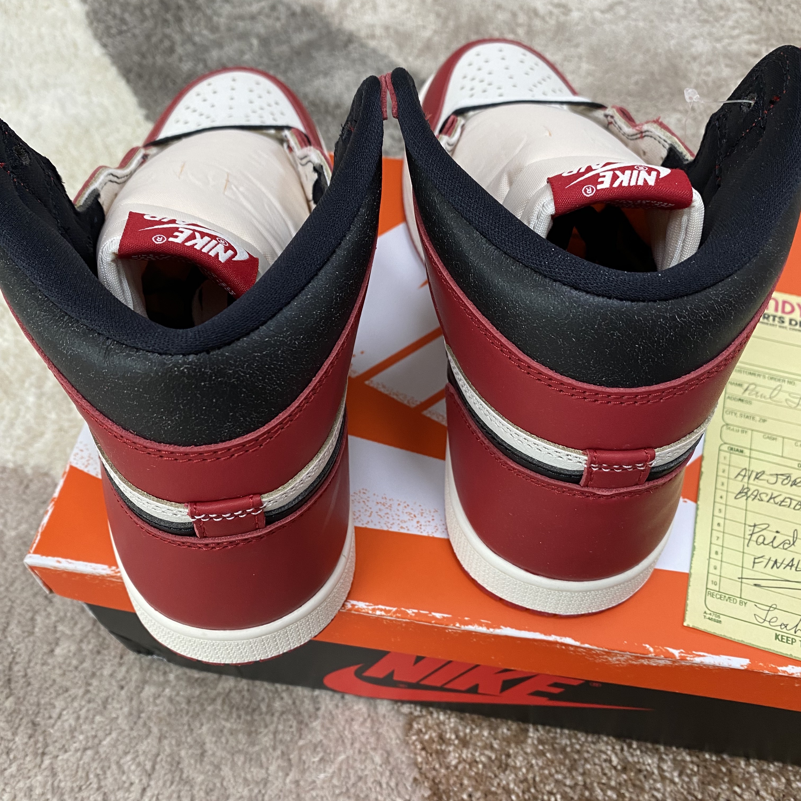 Jordan 1 Retro High OG Chicago 2022 착용 스타일 - 3
